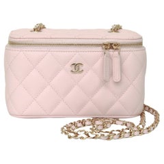 CHANEL Pink Caviar Leather Vanity Bag Case Crossbody Gold HW Light 22S - Video