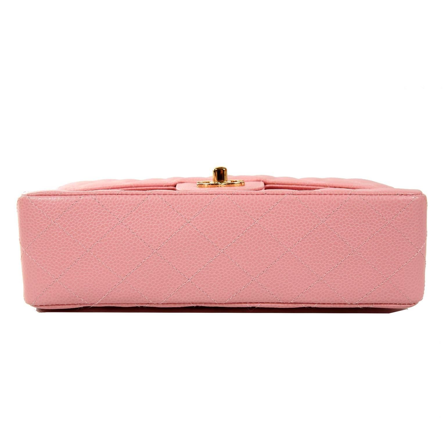 Chanel Pink Caviar Medium Classic Flap Bag- Gold HW Excellent état - En vente à Palm Beach, FL