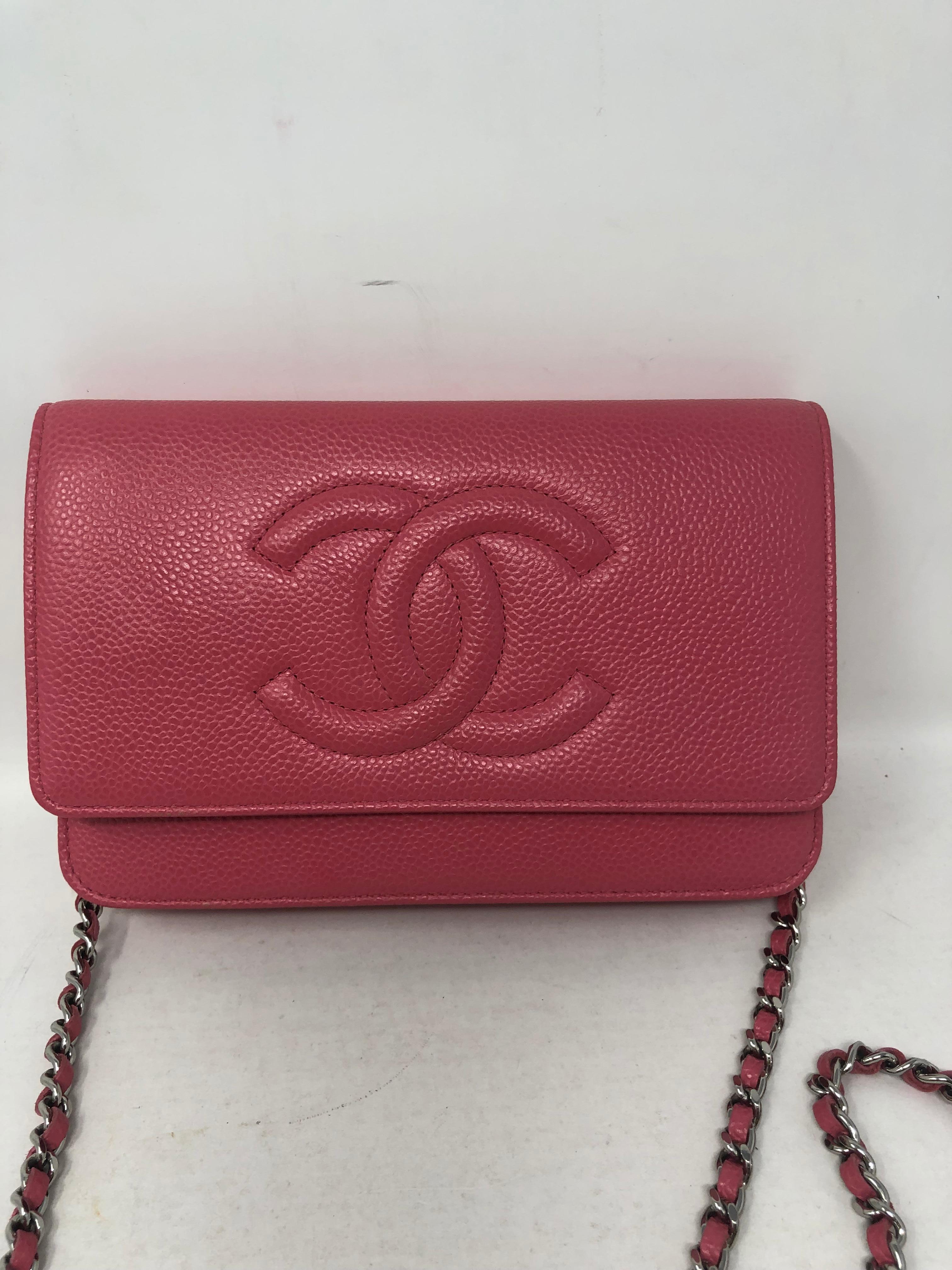 Chanel Pink Caviar Wallet On A Chain  In Excellent Condition In Athens, GA