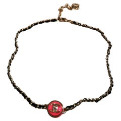 Chanel Rosa CC Leder Choker-Halskette B23 aus Leder