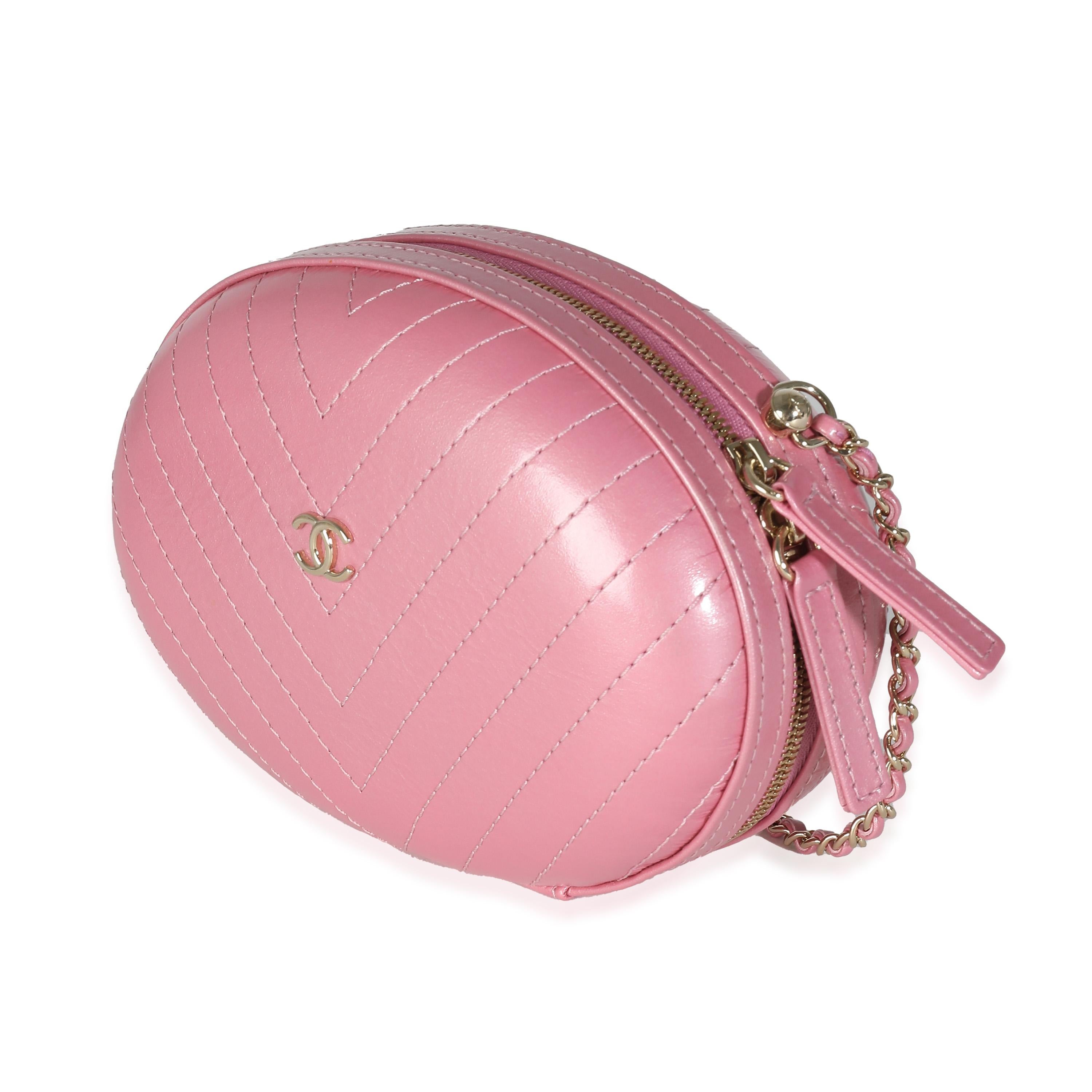 Women's or Men's Chanel Pink Chevron Calfskin Evening Clutch With Chain