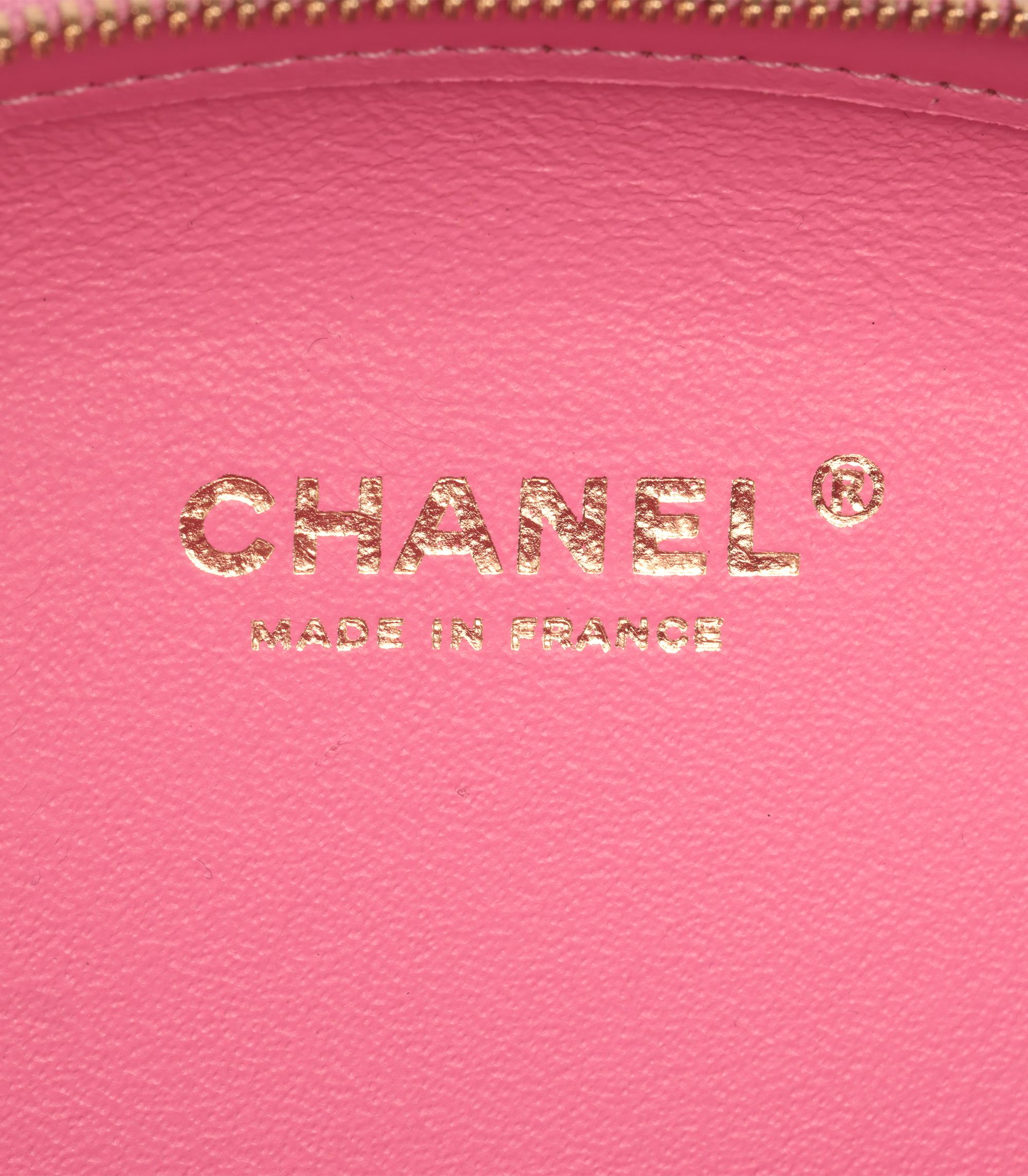 Chanel Rosa Chevron gesteppt glänzendes Kalbsleder La Pausa Classic Abendtasche im Angebot 6