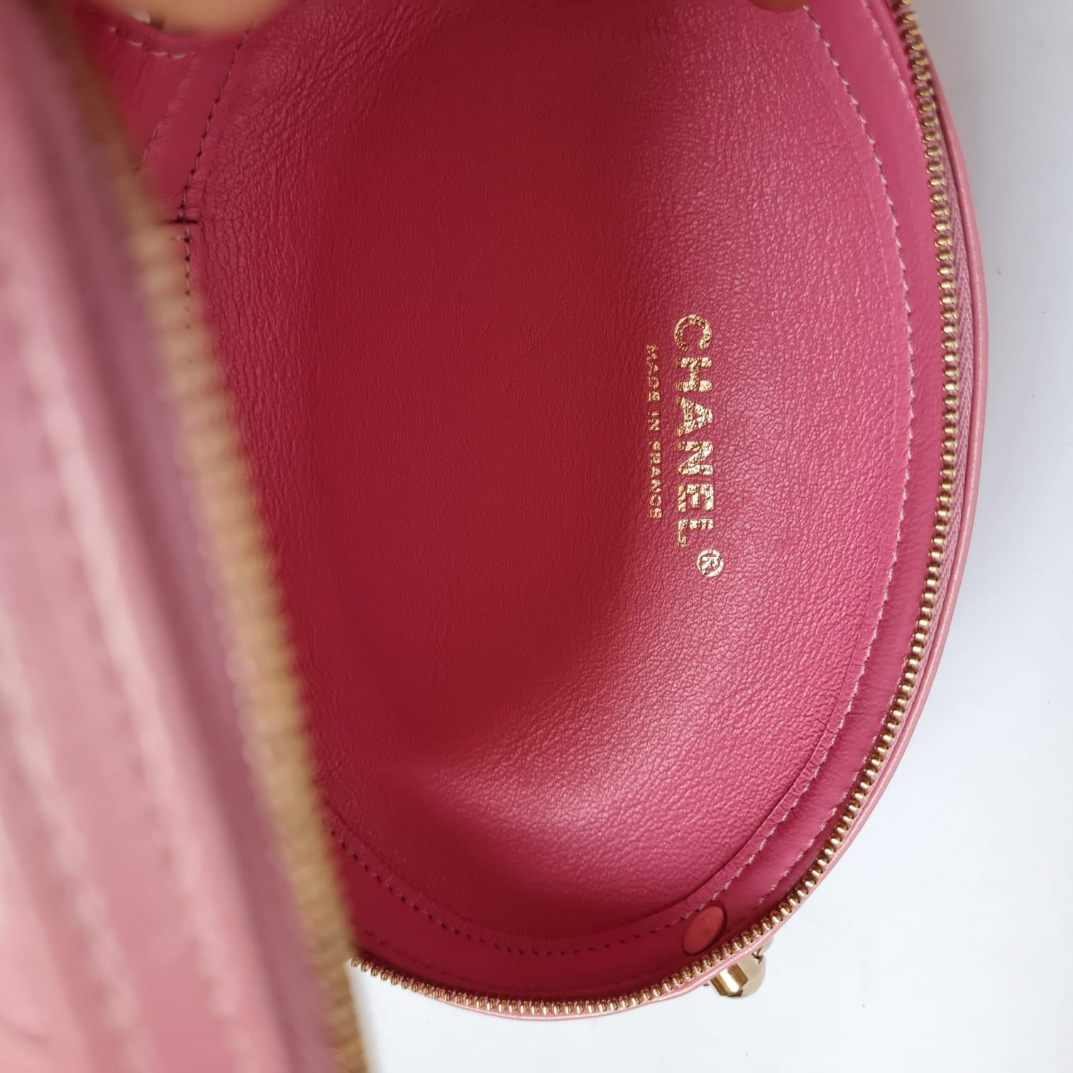Chanel Pink Chevron Stitched Ellipse Crossbody Bag For Sale 11