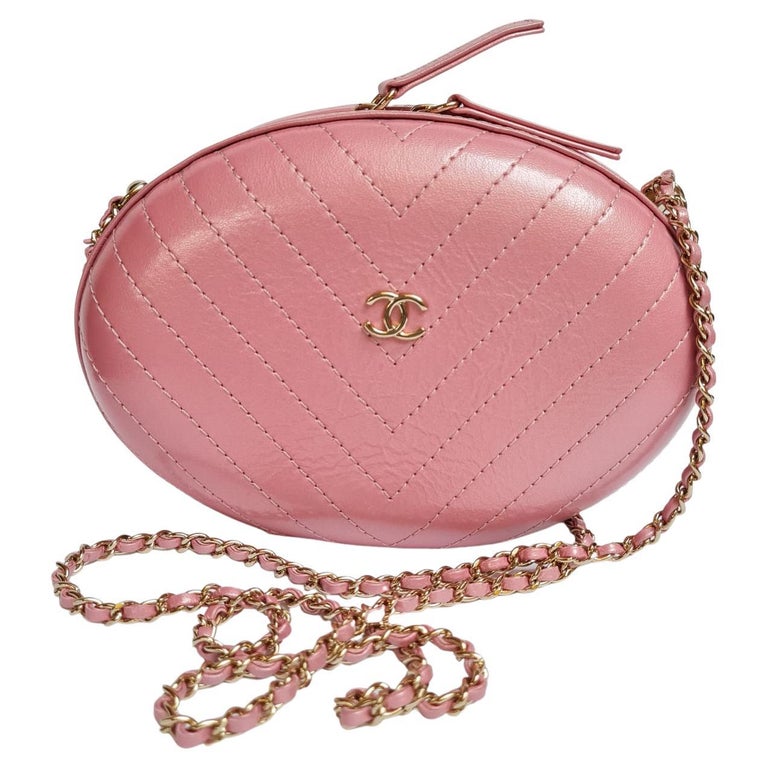 Chanel Pink Chevron Stitched Ellipse Crossbody Bag For Sale at 1stDibs