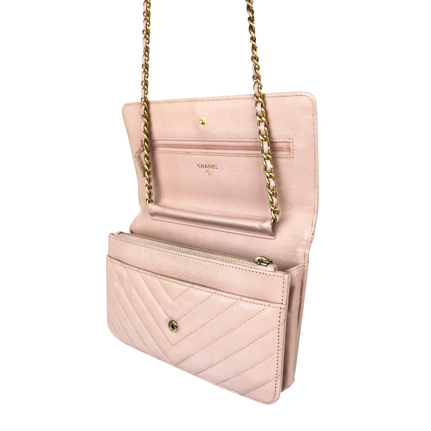 Chanel Pink Chevron Wallet On Chain Crossbody Bag 1
