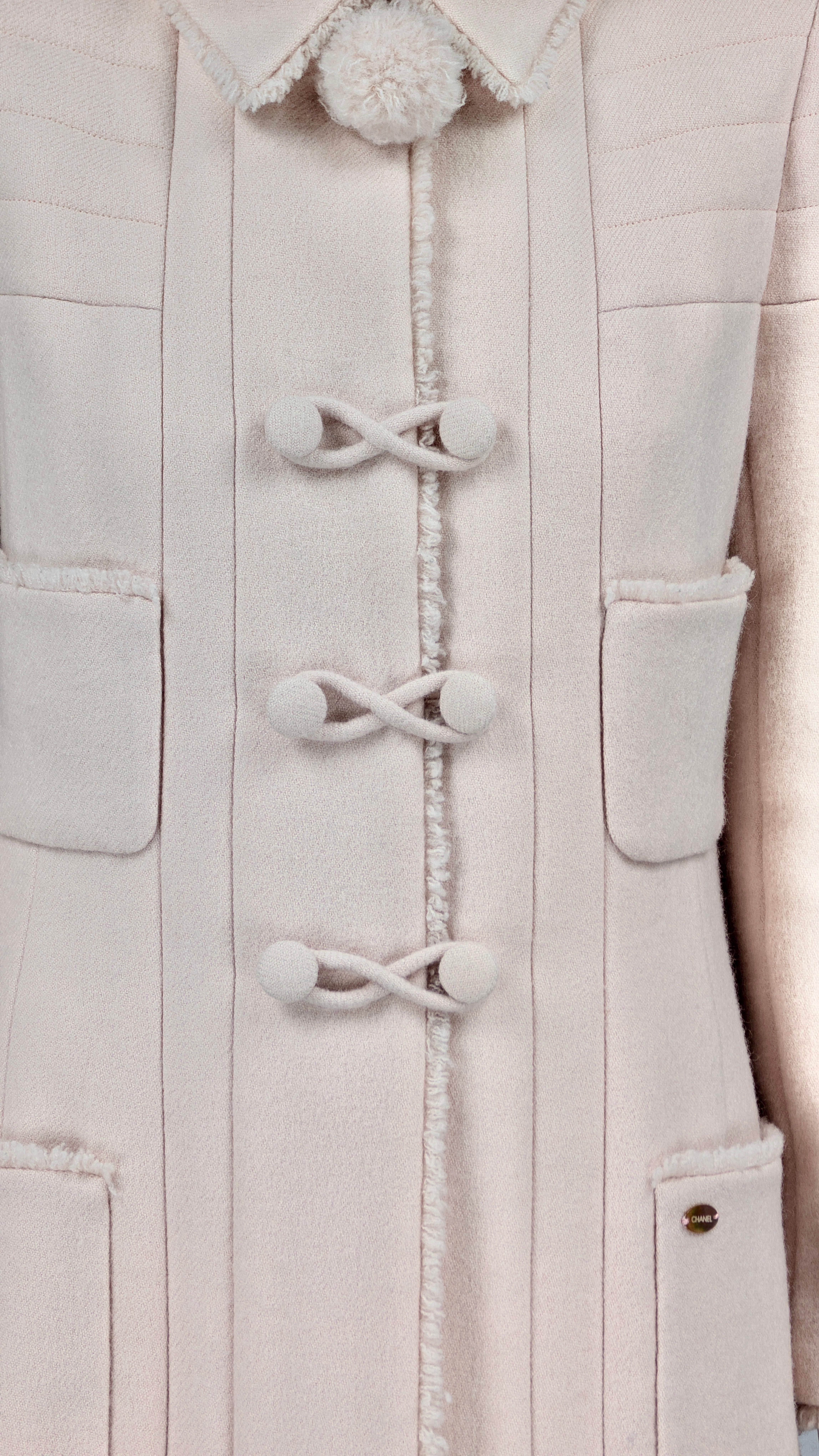 CHANEL abrigo rosa pre otoño 2006 París Nueva York en Excelente estado para la venta en Rubiera, RE