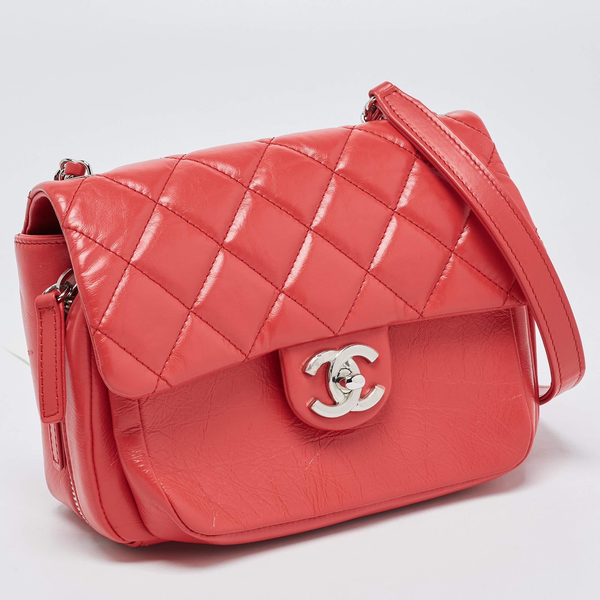 Chanel Pink Coral Quilted Leather Express Zip Around Flap Bag In Excellent Condition In Dubai, Al Qouz 2
