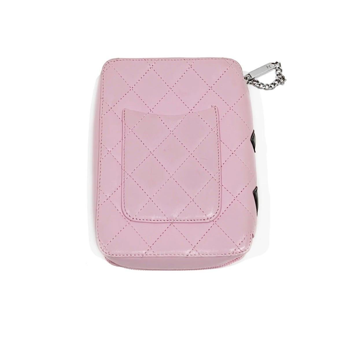 Women's or Men's Chanel Pink Cosmetic CC Quilted Bag (2004) For Sale