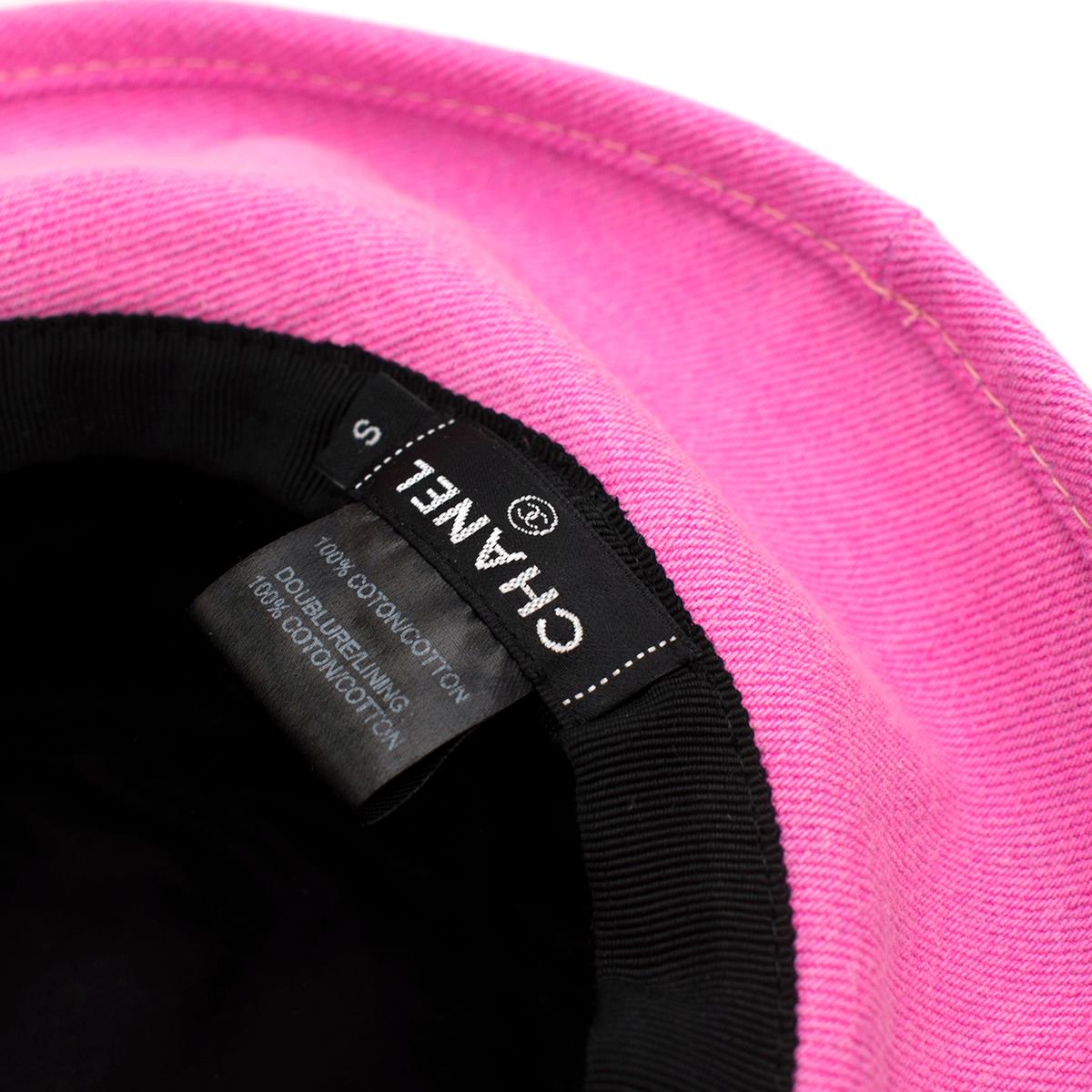 Chanel Pink Cotton Bucket Hat - Rare  For Sale 1