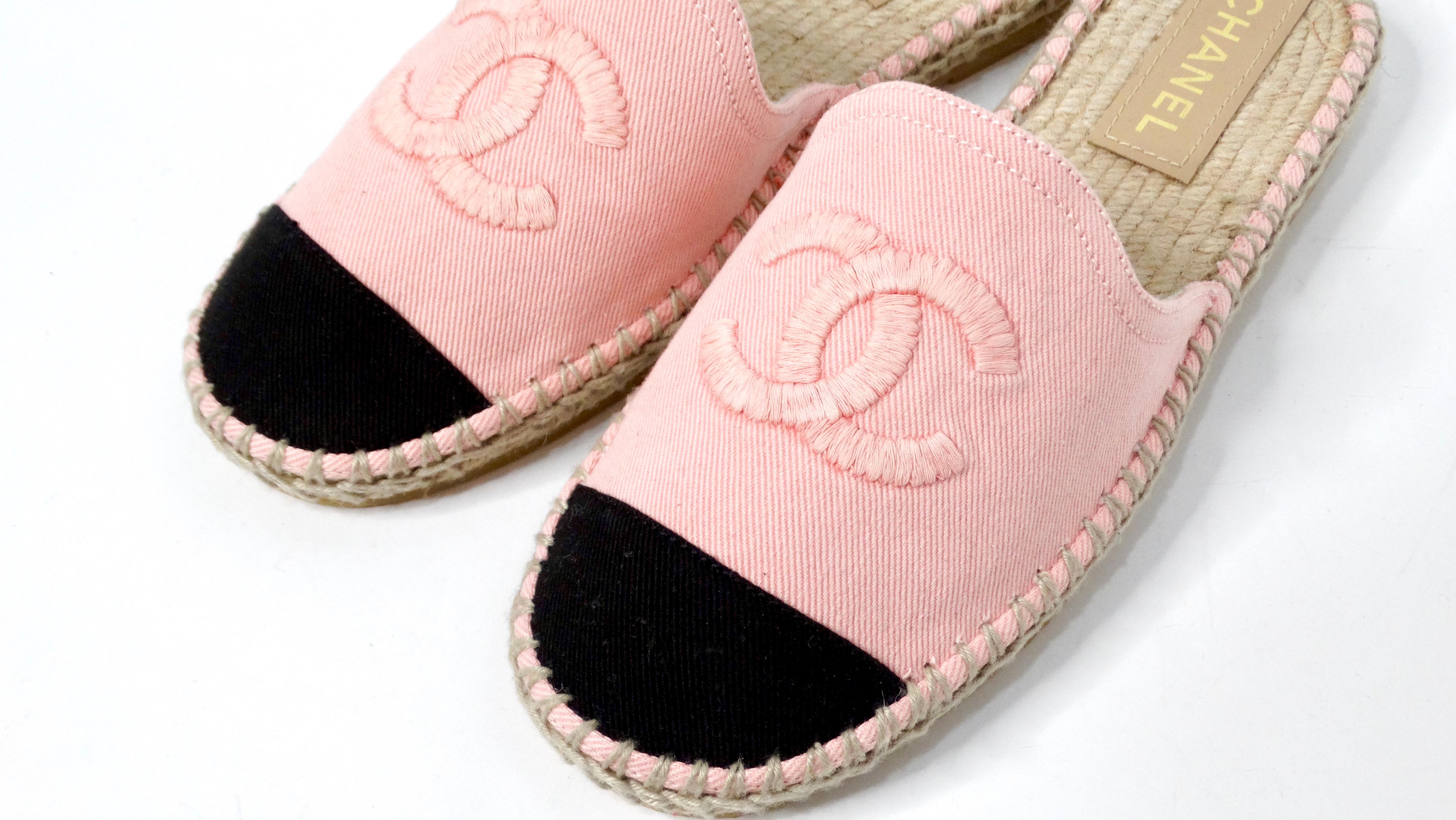 Beige Chanel Pink Denim Interlocking CC Logo Espadrille Mules For Sale