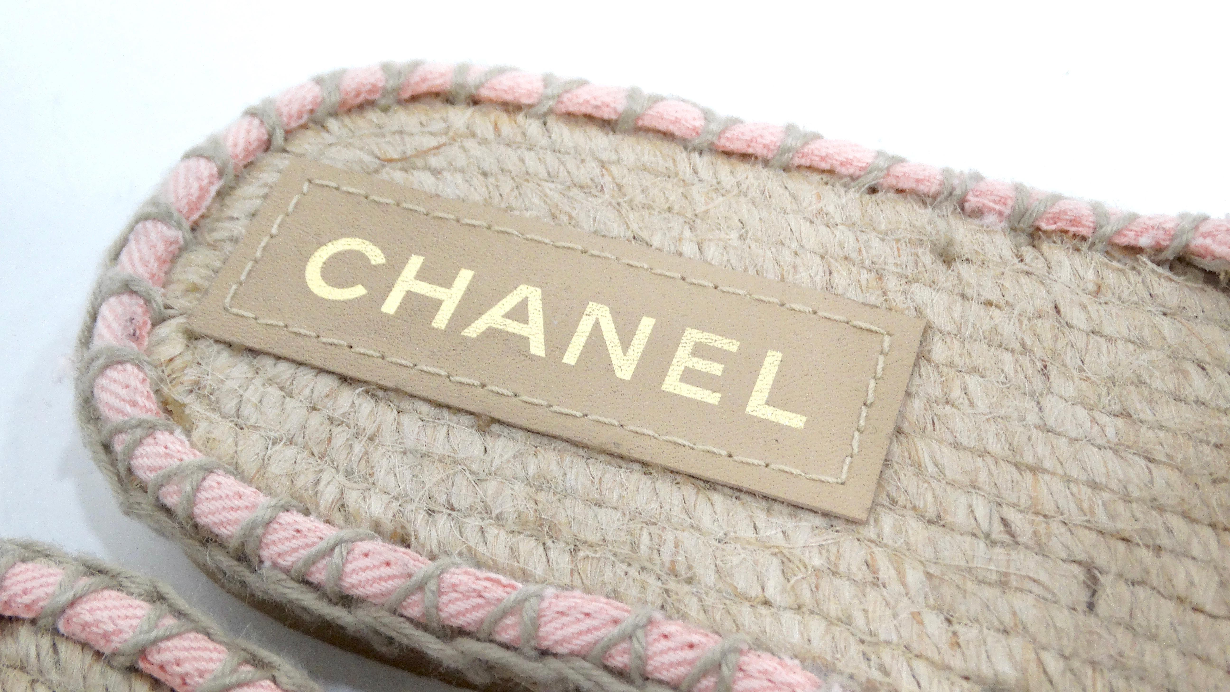 Women's Chanel Pink Denim Interlocking CC Logo Espadrille Mules For Sale