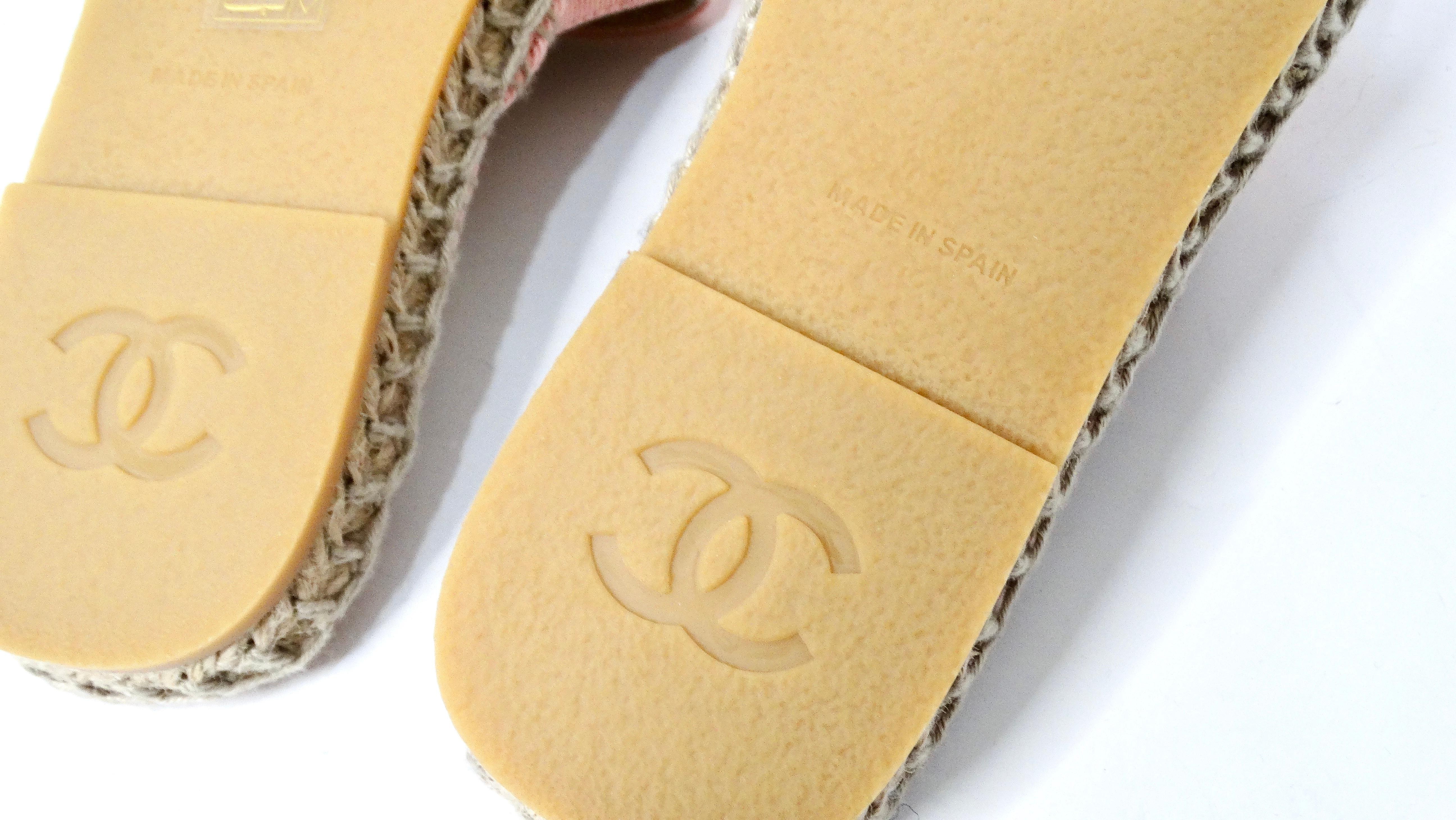 Chanel Pink Denim Interlocking CC Logo Espadrille Mules For Sale 3