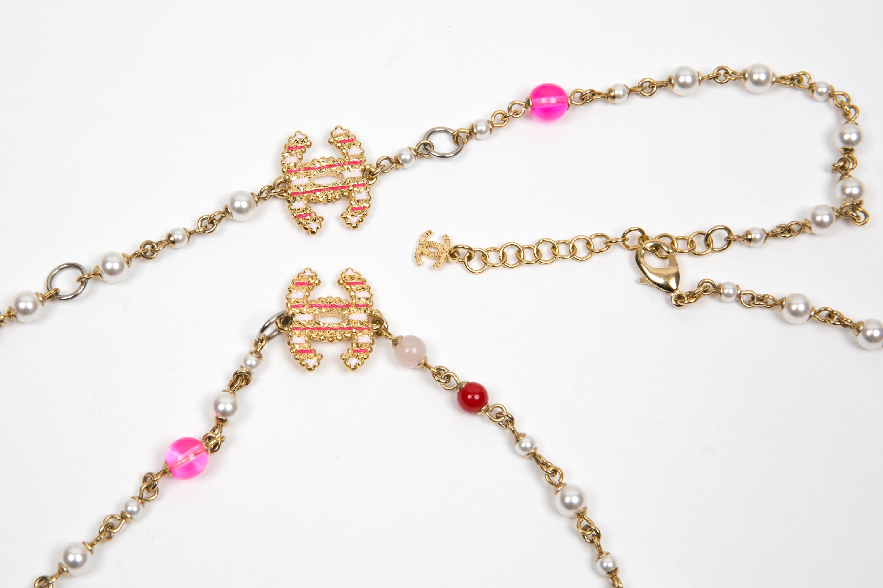Sautoir a catena impreziosito rosa Chanel in vendita 1