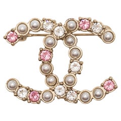 Chanel Pink Faux-Pearl Crystal Embellished CC Brooch