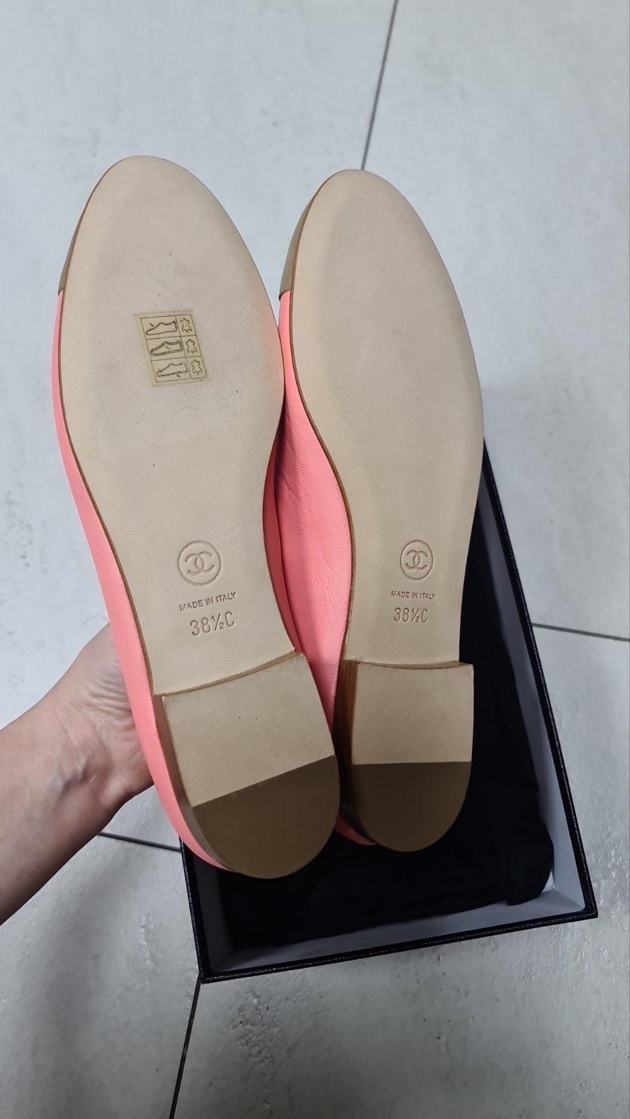 Chanel Pink Gold Leather Cap Toe Ballet Flats 3