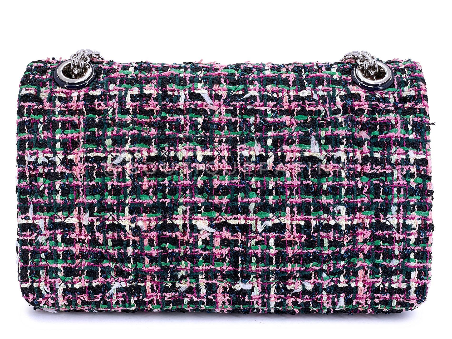 Women's Chanel Pink Green Tweed 225 2.55 Reissue Flap Bag SHW 68554 For Sale