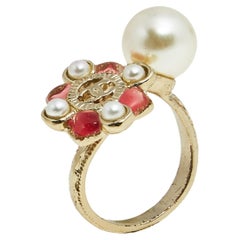 Chanel Pink Gripoix Pearl Gold Tone Floral Cocktail Ring Size EU 54