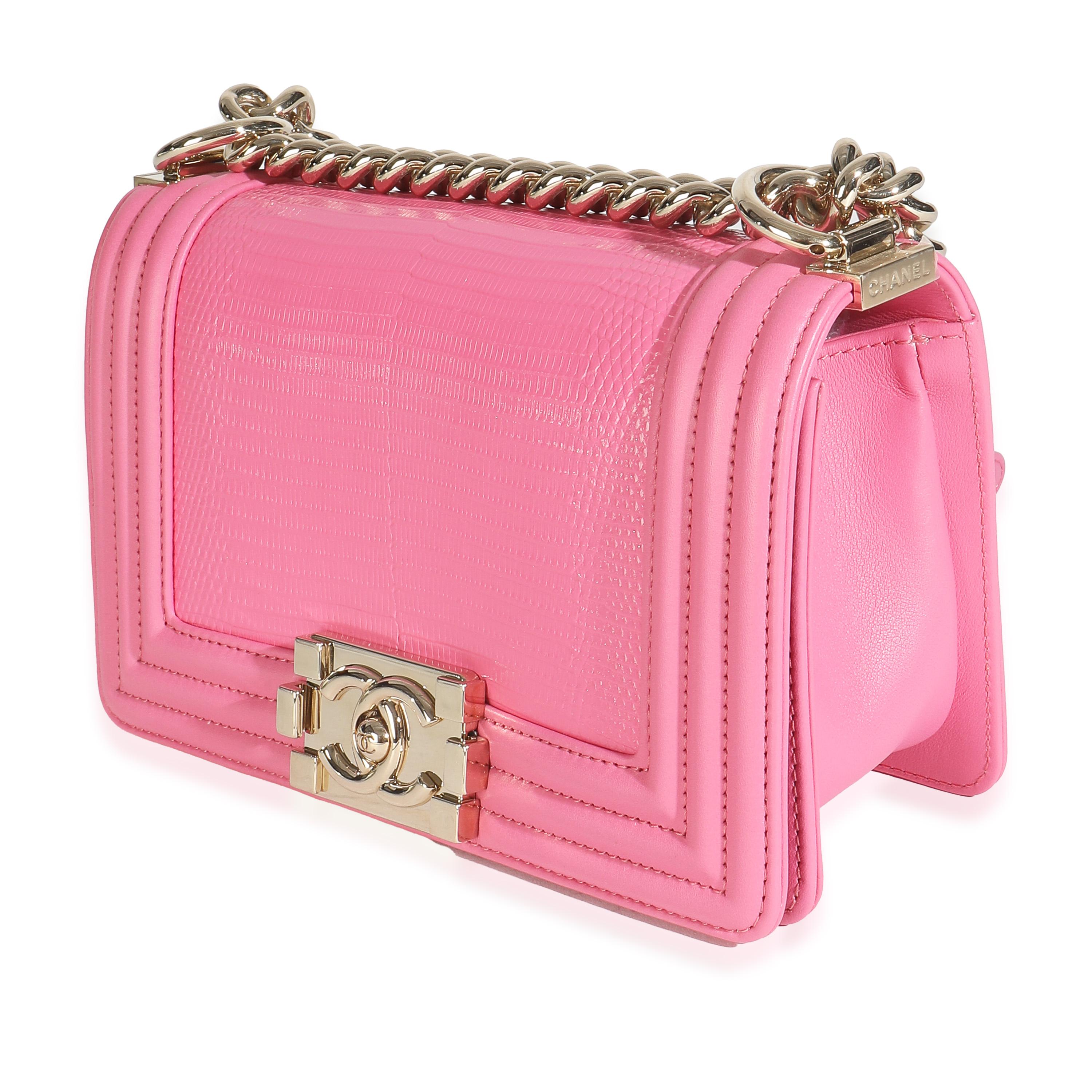 Chanel - Petit sac à main en lézard d'agneau rose Excellent état - En vente à New York, NY