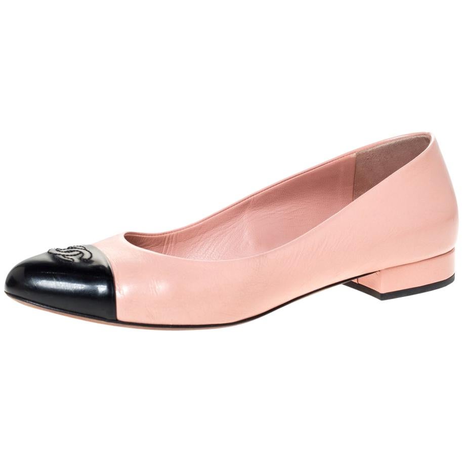 Chanel Pink Leather And Black Patent Leather CC Cap Toe Ballet Flats Size 39.5