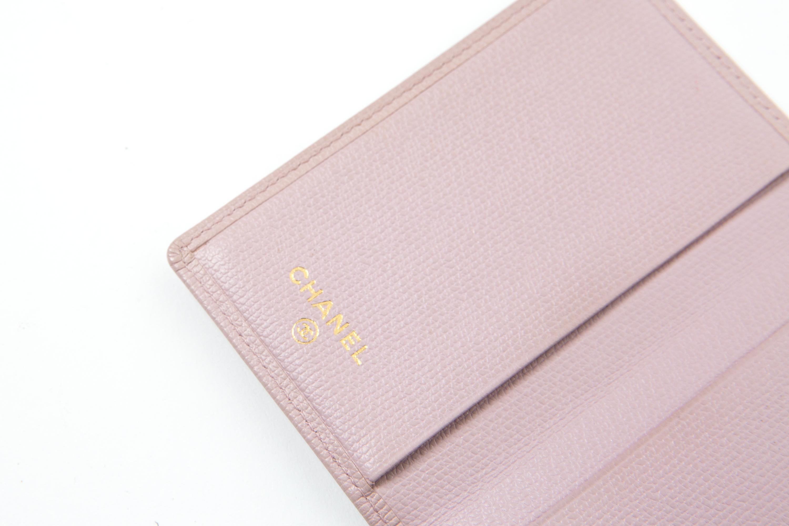 Chanel Pink Leather Card Holder For Sale 1