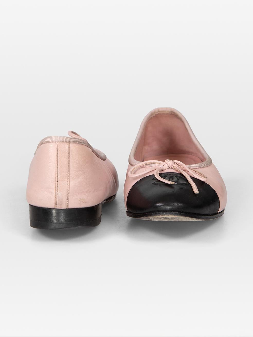 Beige Chanel Pink Leather CC Ballet Flats Size IT 36.5 For Sale
