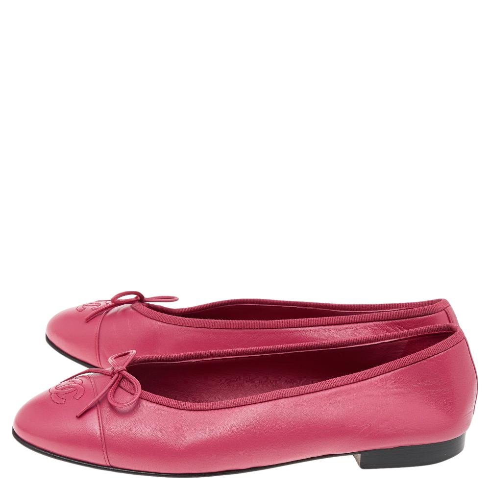 Women's Chanel Pink Leather CC Bow Ballet Flats Size 40