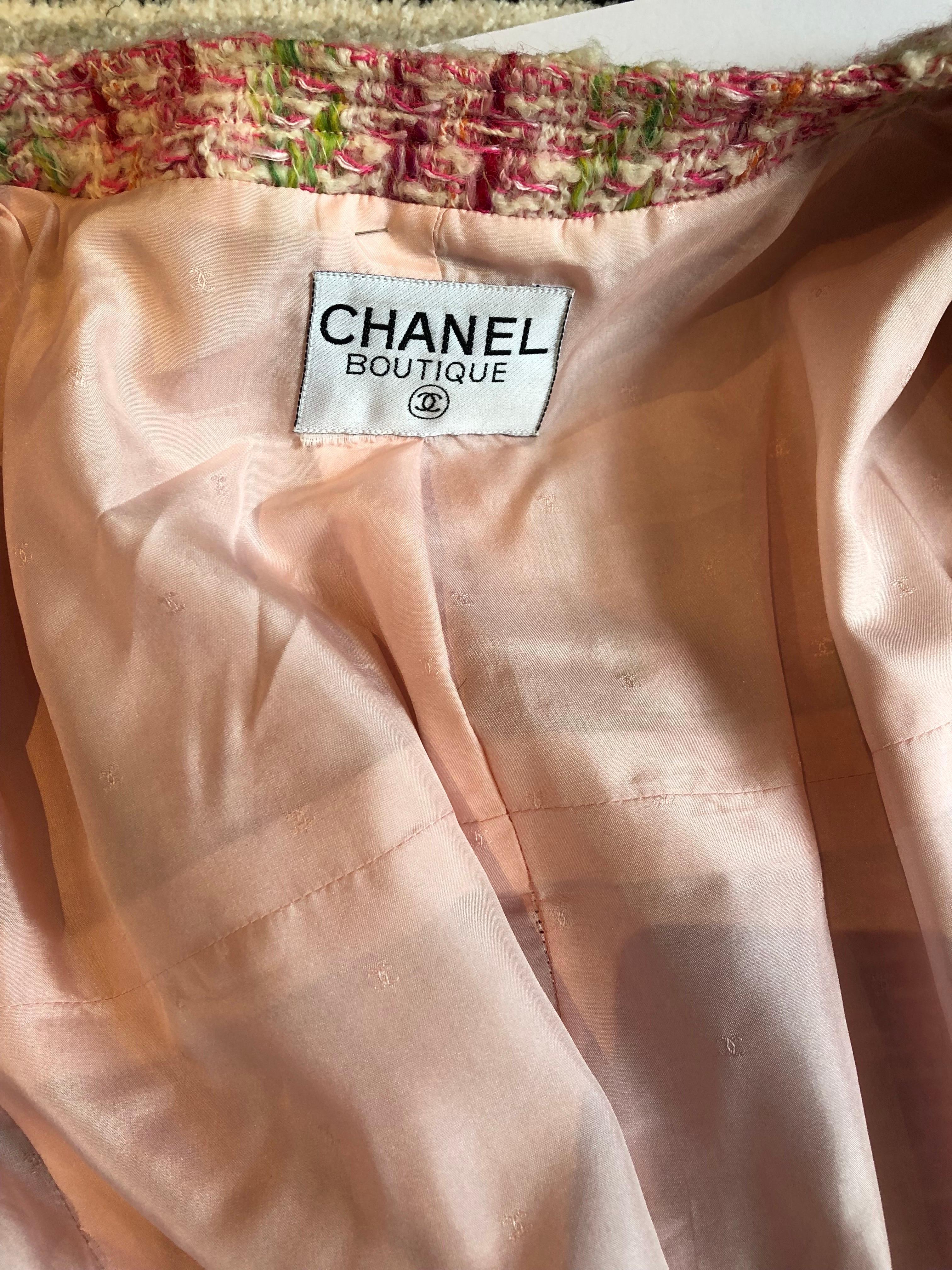 CHANEL Pink Multi Tweed Jacket CC Logo Gold Jewel Buttons C.1993 For Sale 8