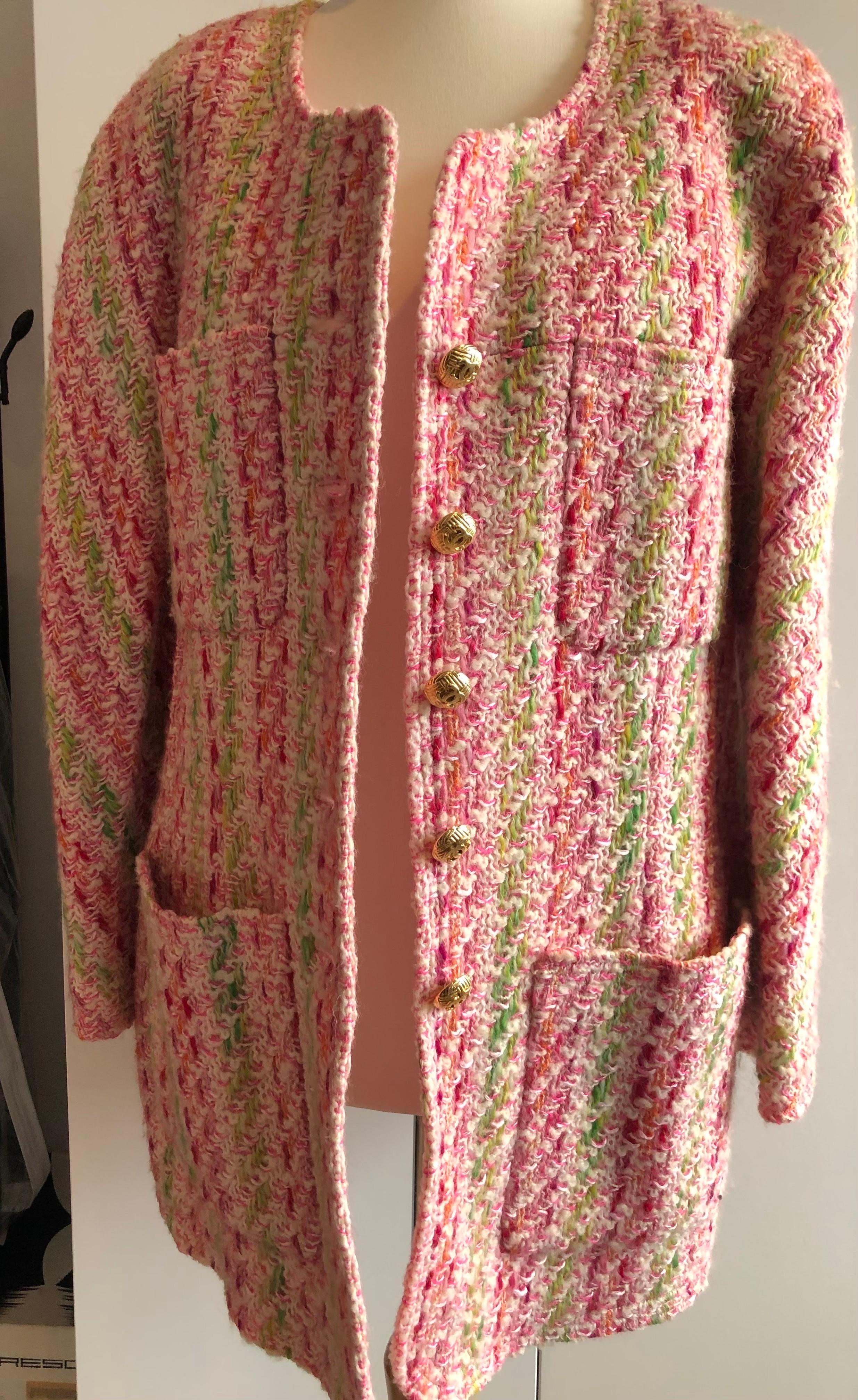 CHANEL Pink Multi Tweed Jacket CC Logo Gold Jewel Buttons C.1993 For Sale 1