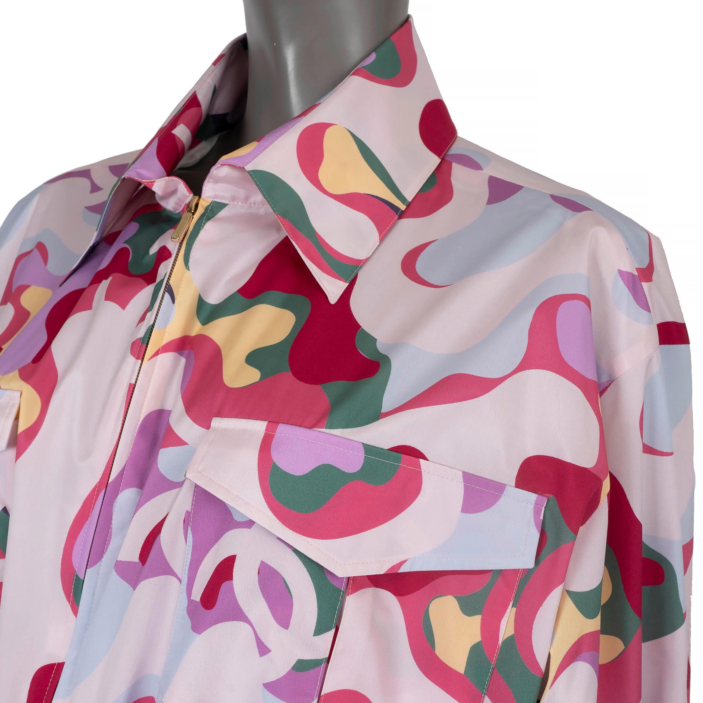 Donna Chanel rosa e seta multicolore 2021P Giacca PARKA STAMPATA 40 M. in vendita