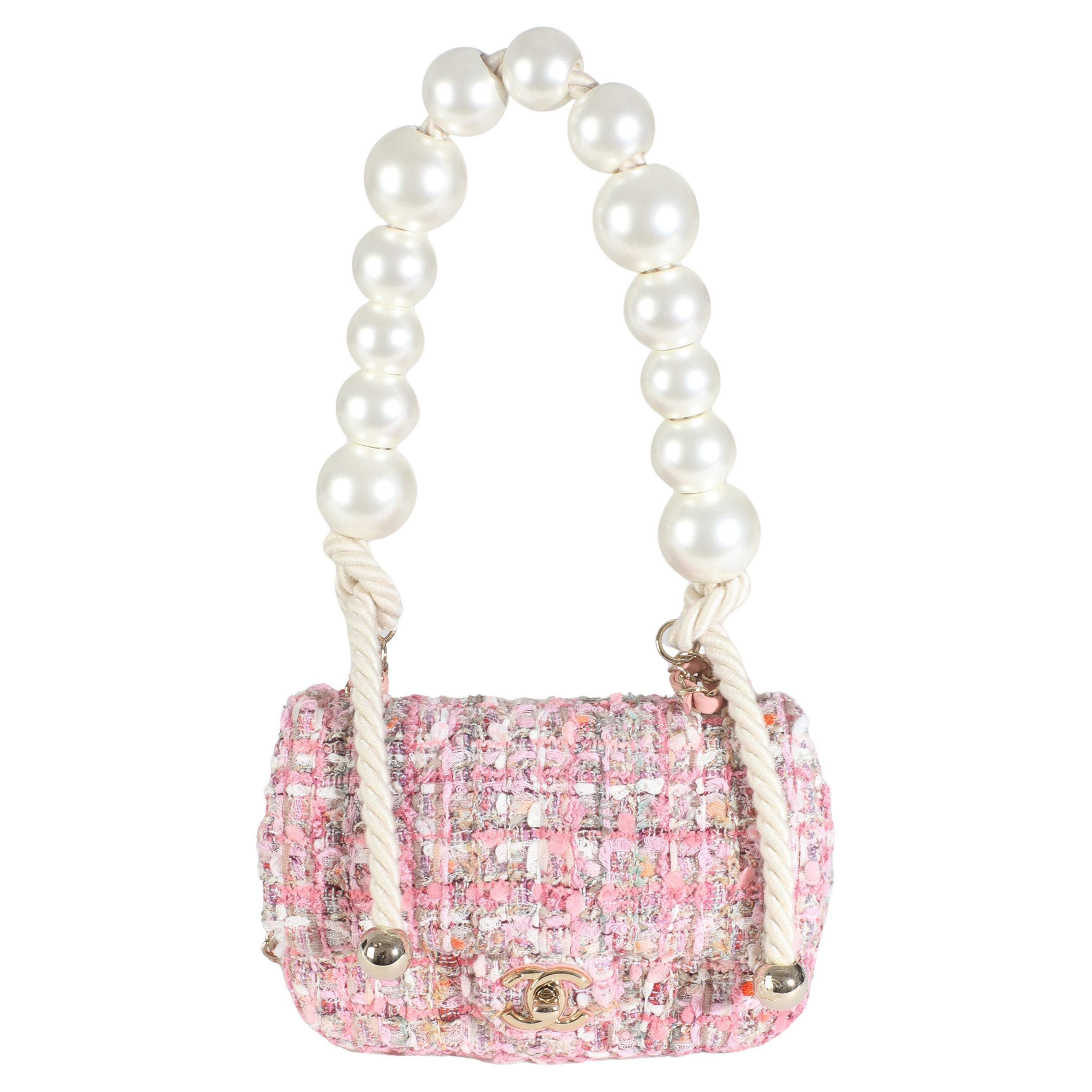 What is the Chanel Pearl Crush?