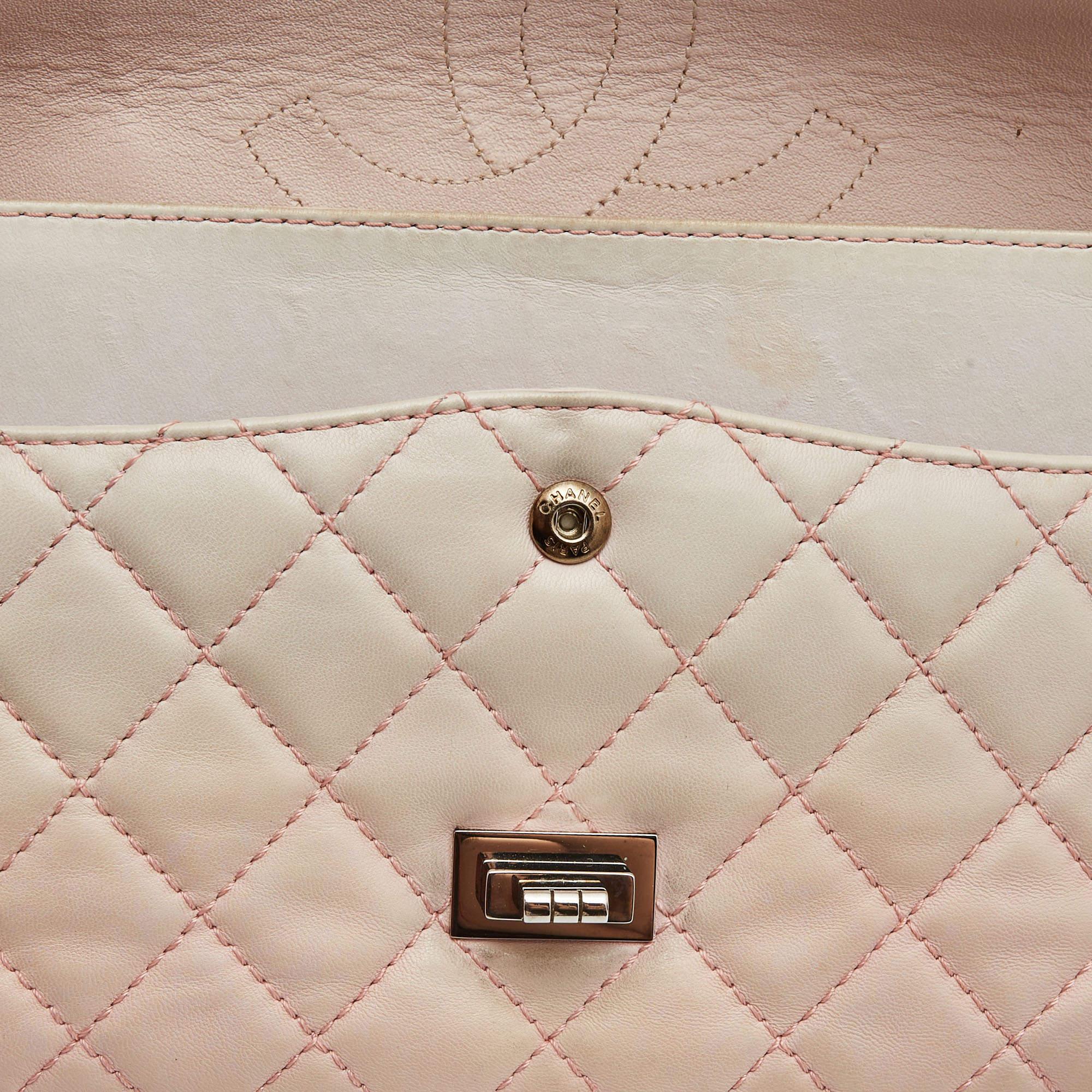 Chanel Pink Ombre Quilted Leather Reissue 2.55 Classic 226 Flap Bag For Sale 7