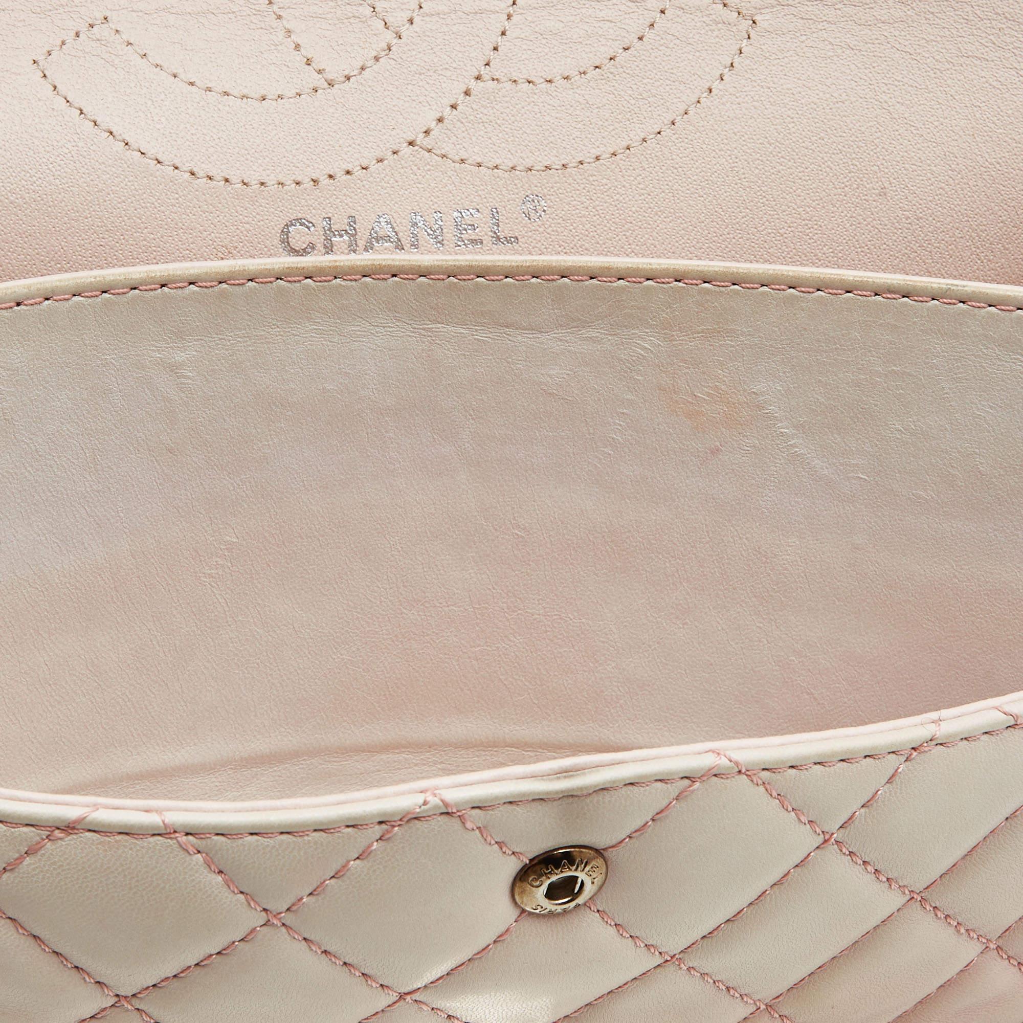 Chanel Pink Ombre Quilted Leather Reissue 2.55 Classic 226 Flap Bag For Sale 8