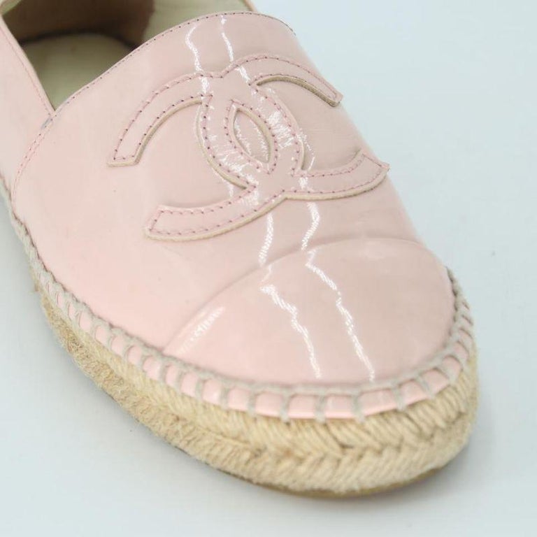 Chanel Pink Patent Leather CC Cap-Toe Espadrille Flats CC-S0224P-0002