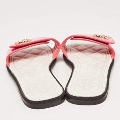 Chanel Pink Patent Leather CC Flat Slides Size 37.5