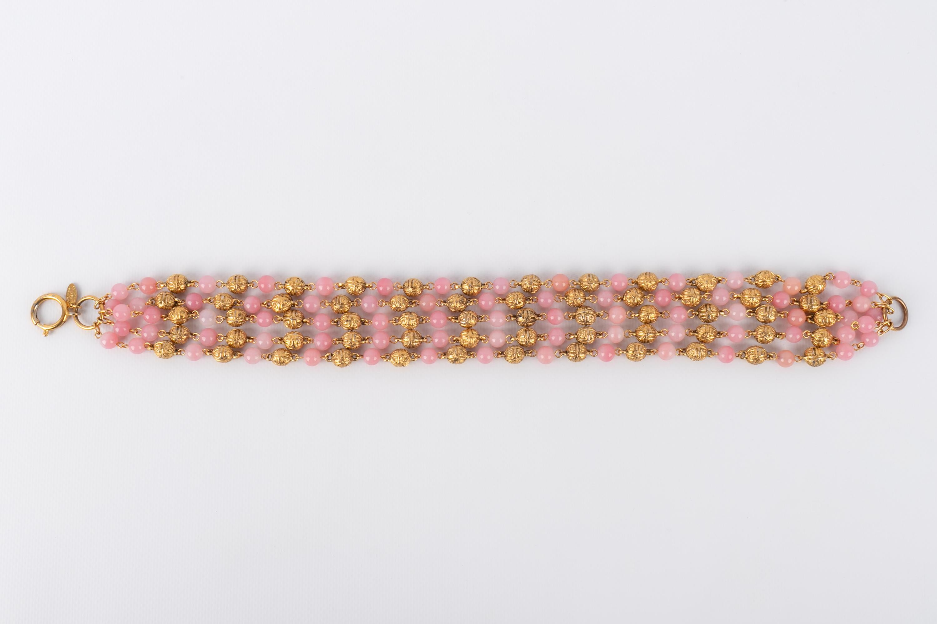 Chanel pink pearl necklace 1