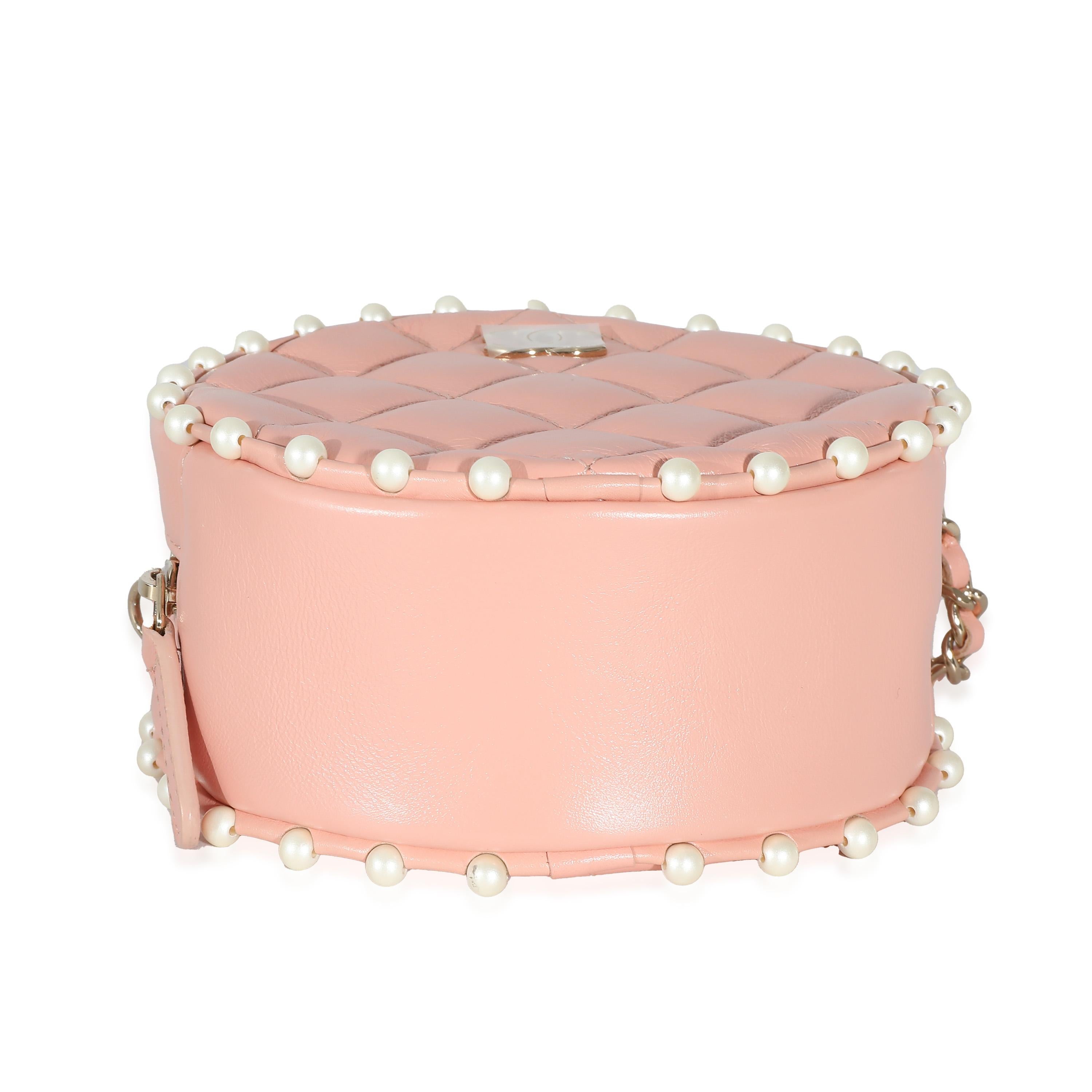 Chanel Pink Quilted Calfskin Pearl Round Clutch With Chain For Sale 3