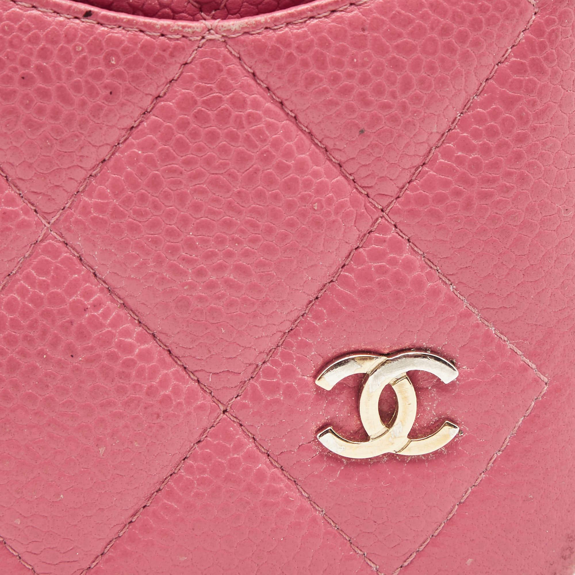 coque iphone 15 chanel
