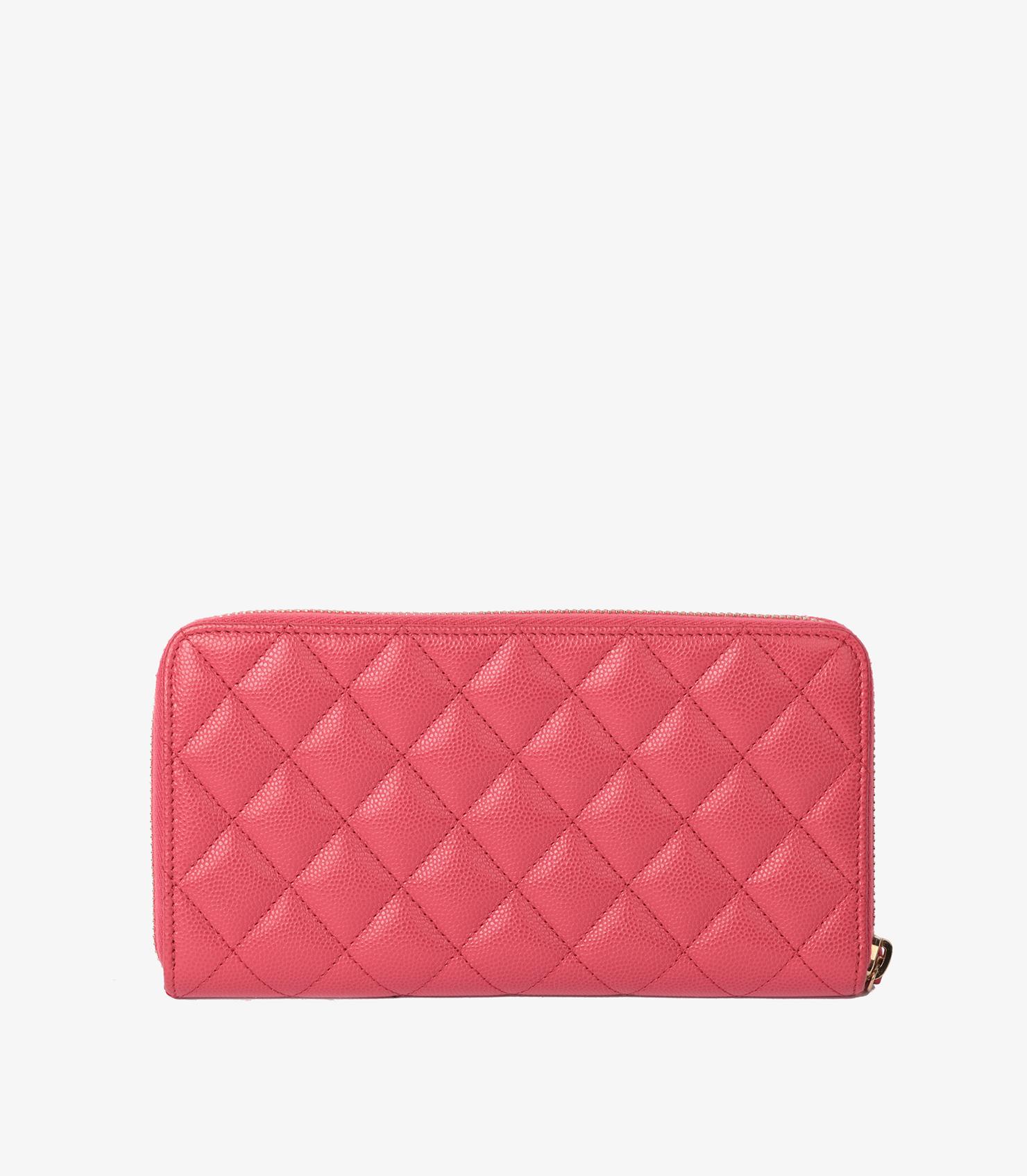 Chanel Pink Quilted Caviar Classic Long Zipped Wallet

Brand- Chanel
Model- Classic Long Zipped Wallet
Product Type- Wallet
Serial Number- 22******
Age- Circa 2017
Accompanied By- Chanel Box, Authenticity Card
Colour- Pink
Hardware-