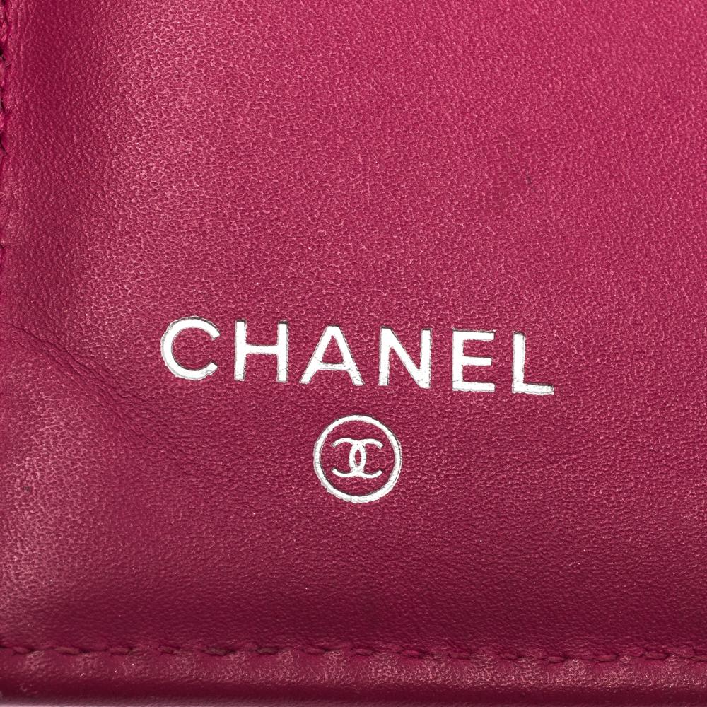 Chanel Rosa gesteppt Kaviar Leder Classic Flap Brieftasche Damen
