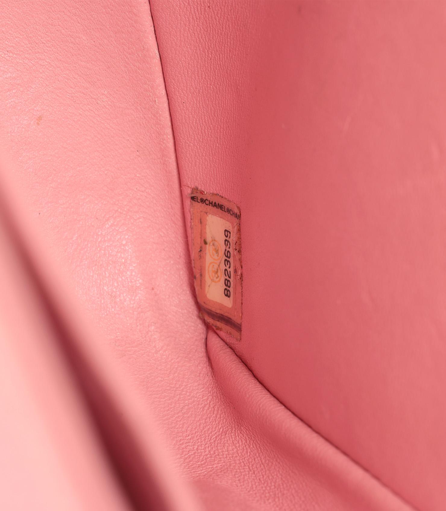 Chanel Pink Quilted Caviar Leather Vintage Jumbo Classic Single Flap Bag For Sale 4