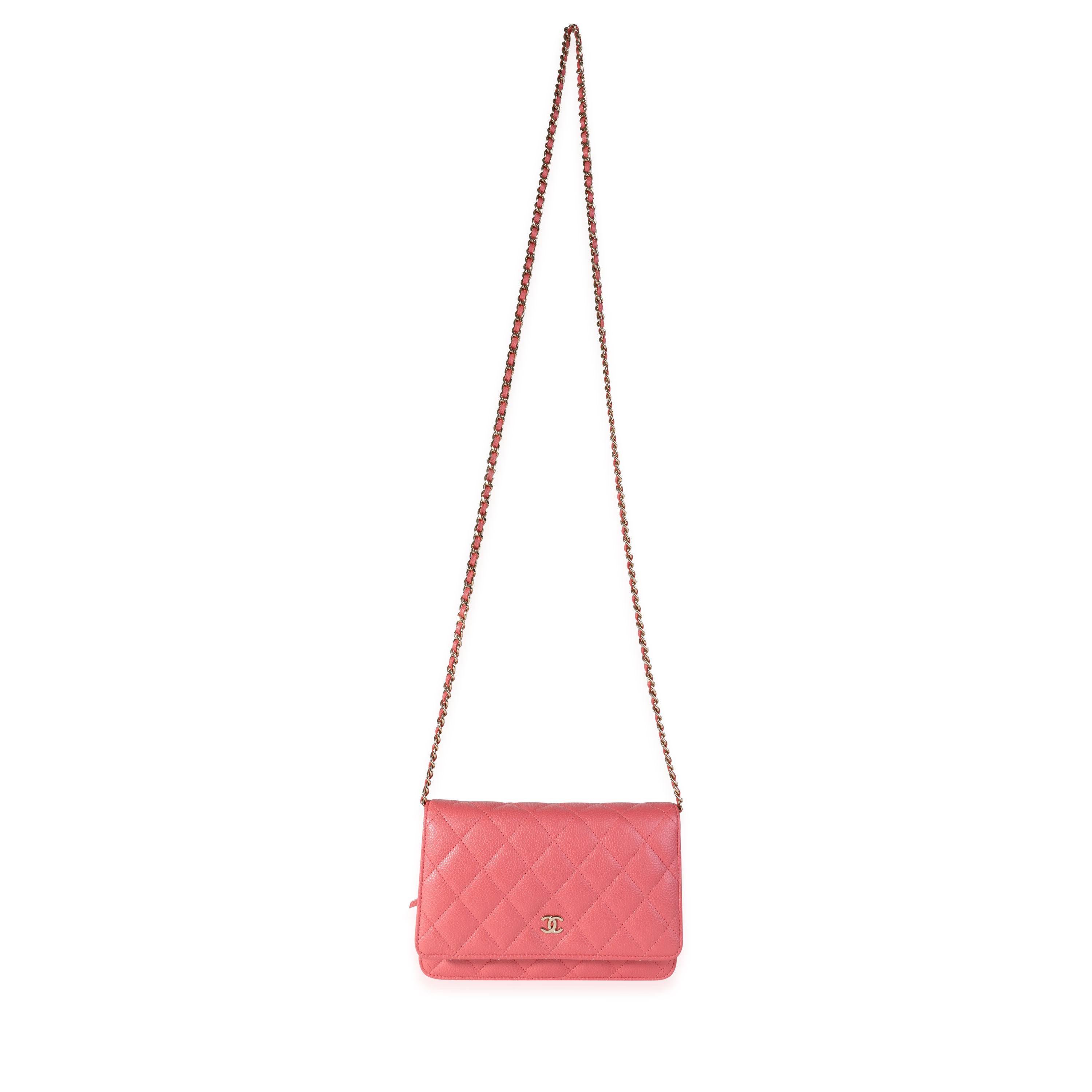 Chanel Pink Quilted Caviar Wallet on Chain In Excellent Condition In New York, NY