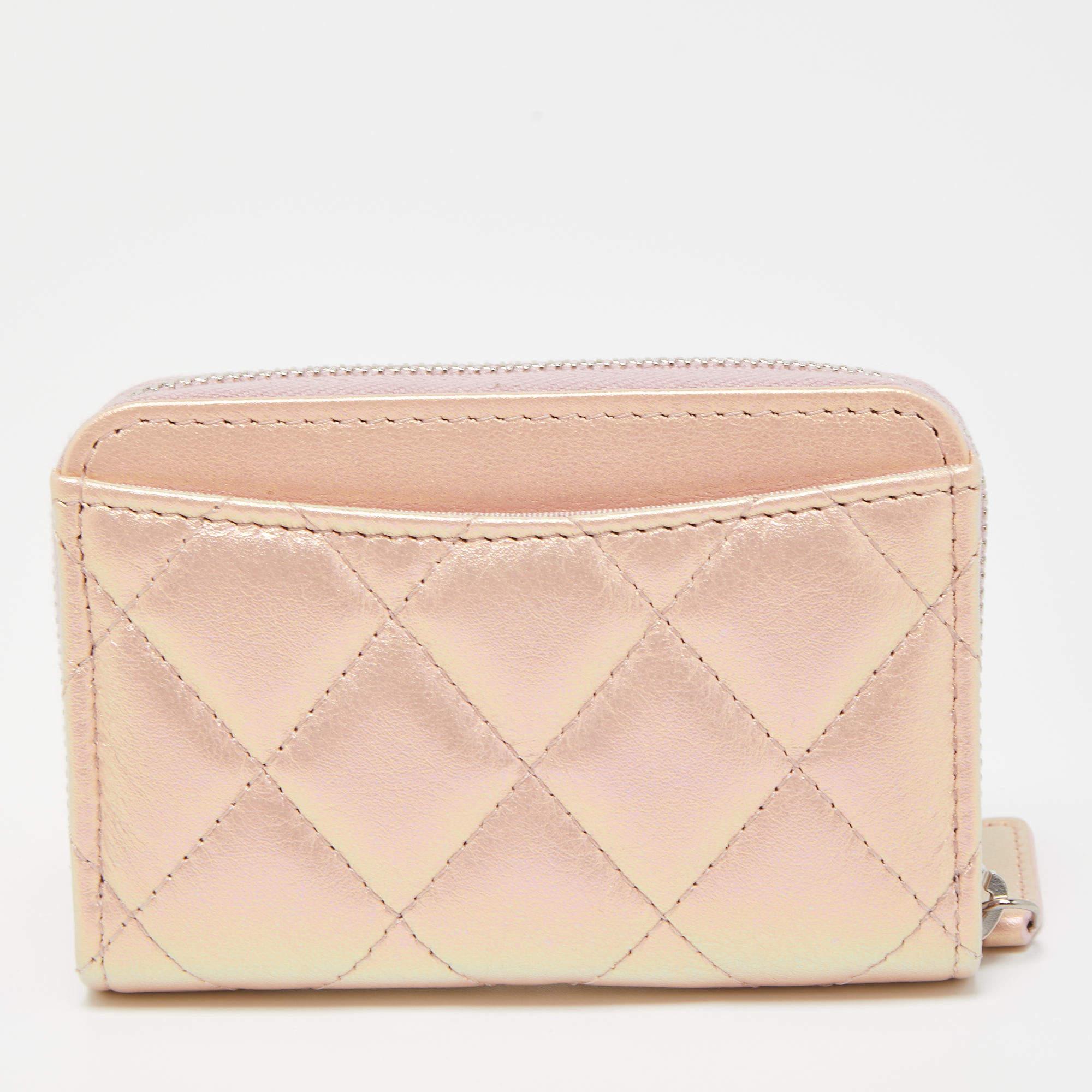 Chanel Pink Quilted Iridescent Leather CC Zip Coin Purse For Sale 3