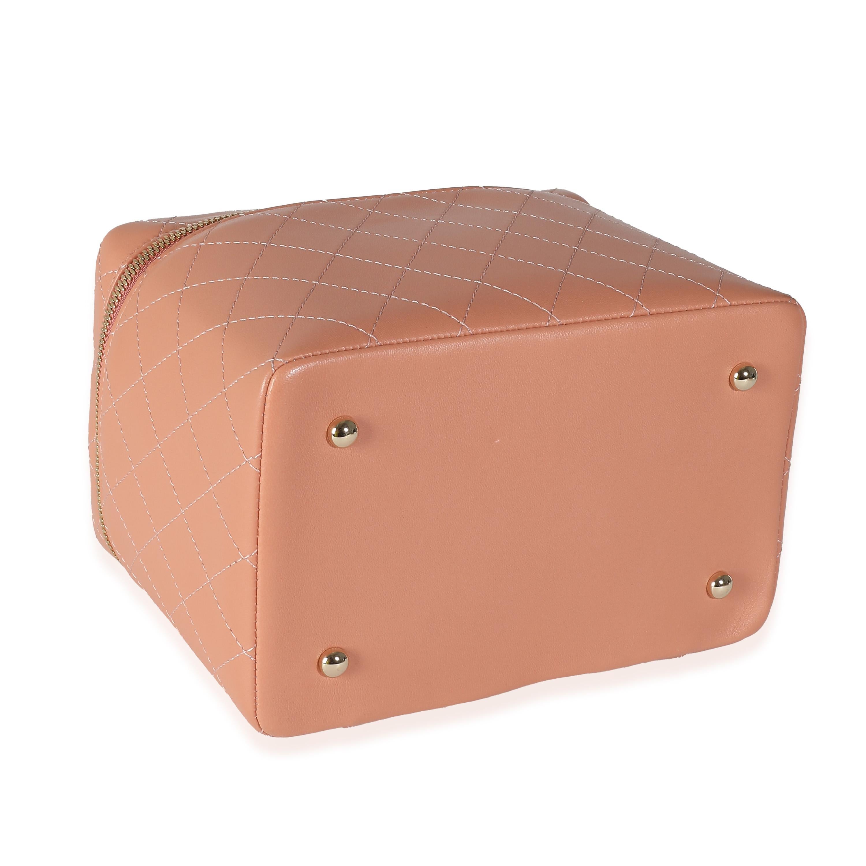Chanel Pink Quilted Lambskin Knock On Wood Vanity Case For Sale 1