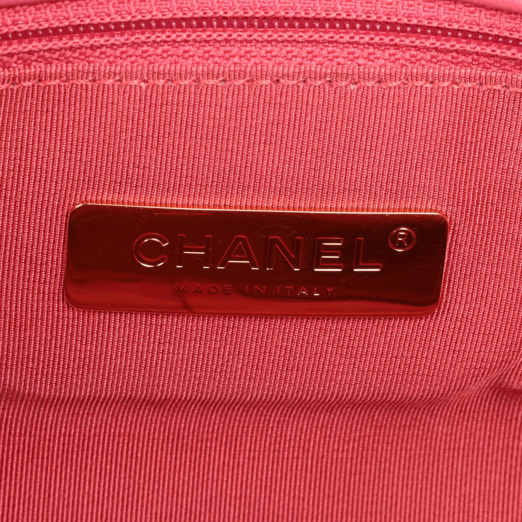 CHANEL Pink Quilted Lambskin Large 19 Flap Bag 3