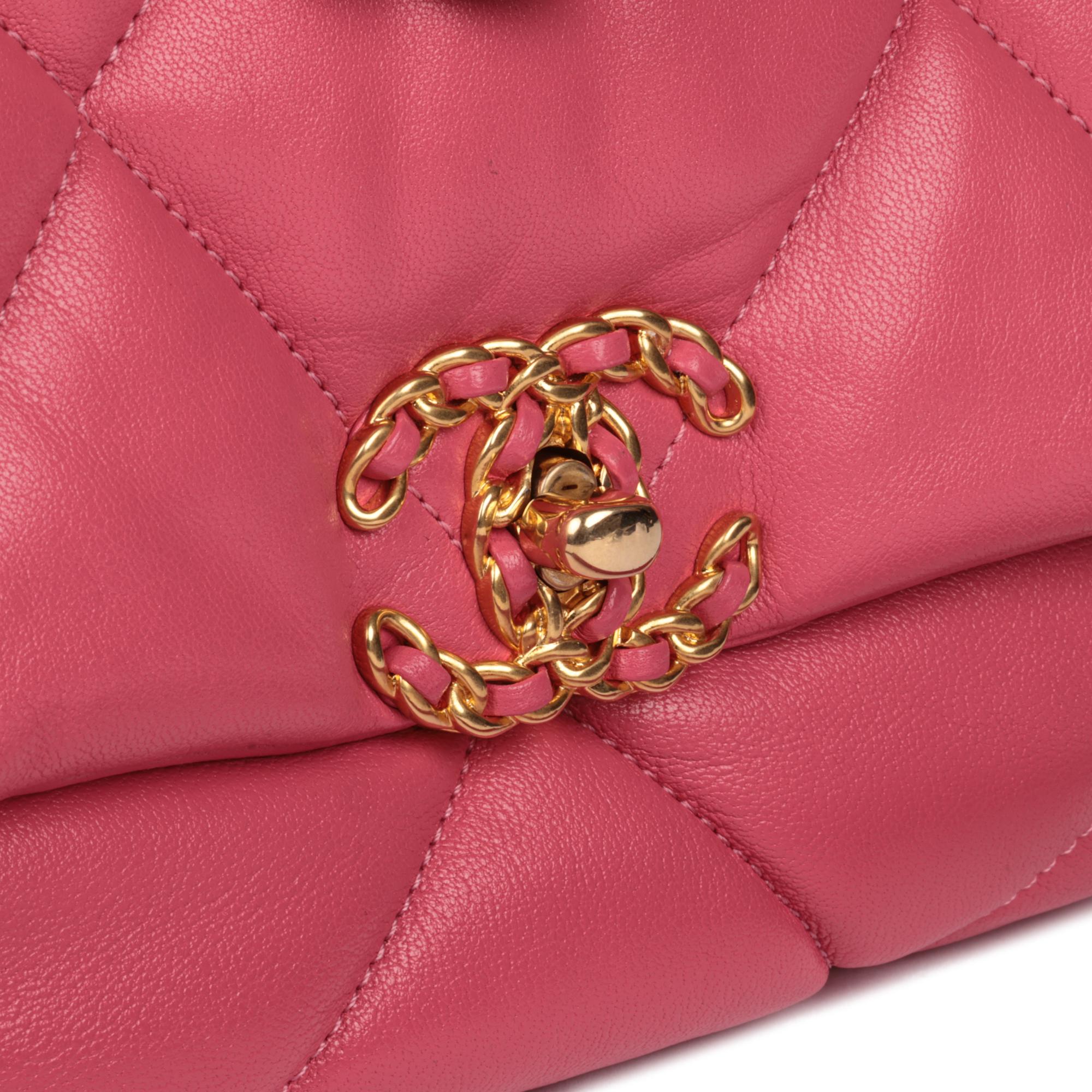 Chanel Borsa grande 19 Flap in pelle d'agnello trapuntata rosa in vendita 2