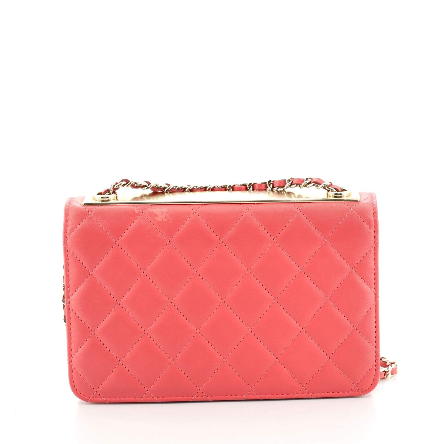 Chanel Pink Quilted Lambskin Leather Trendy CC Wallet on Chain

Condition Details: Wear and scuffs on rear, minor creasing on exterior and underneath flap, scratches on hardware.

67995MSC

Measurements: Height 5