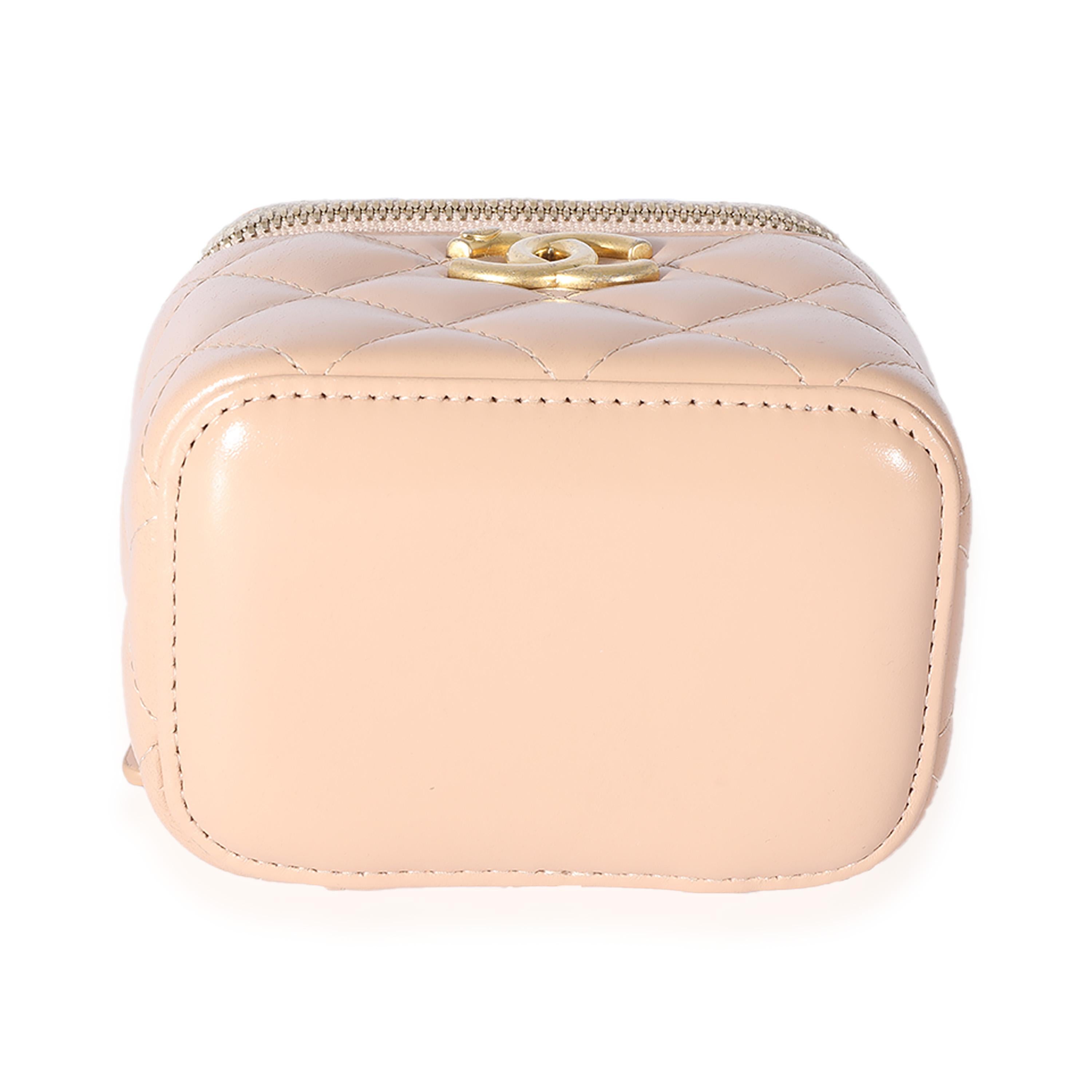Chanel Pink Quilted Lambskin Pearl Crush Mini Vanity Case For Sale at