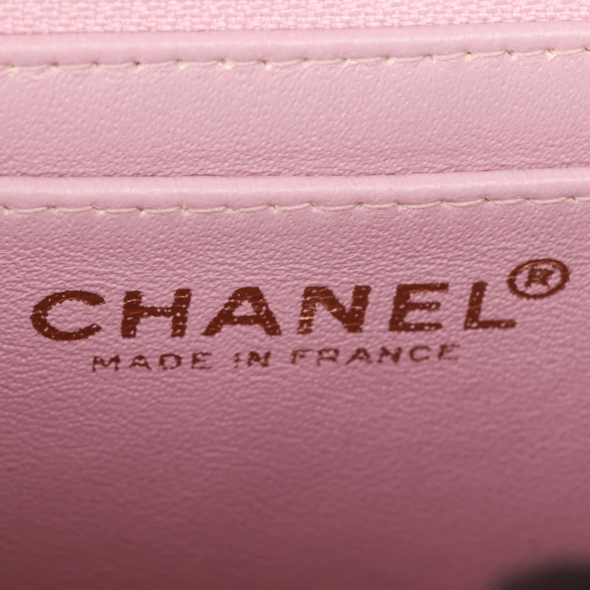 CHANEL Rosa gestepptes Lammfell Vintage Square Mini Flap Bag im Angebot 5