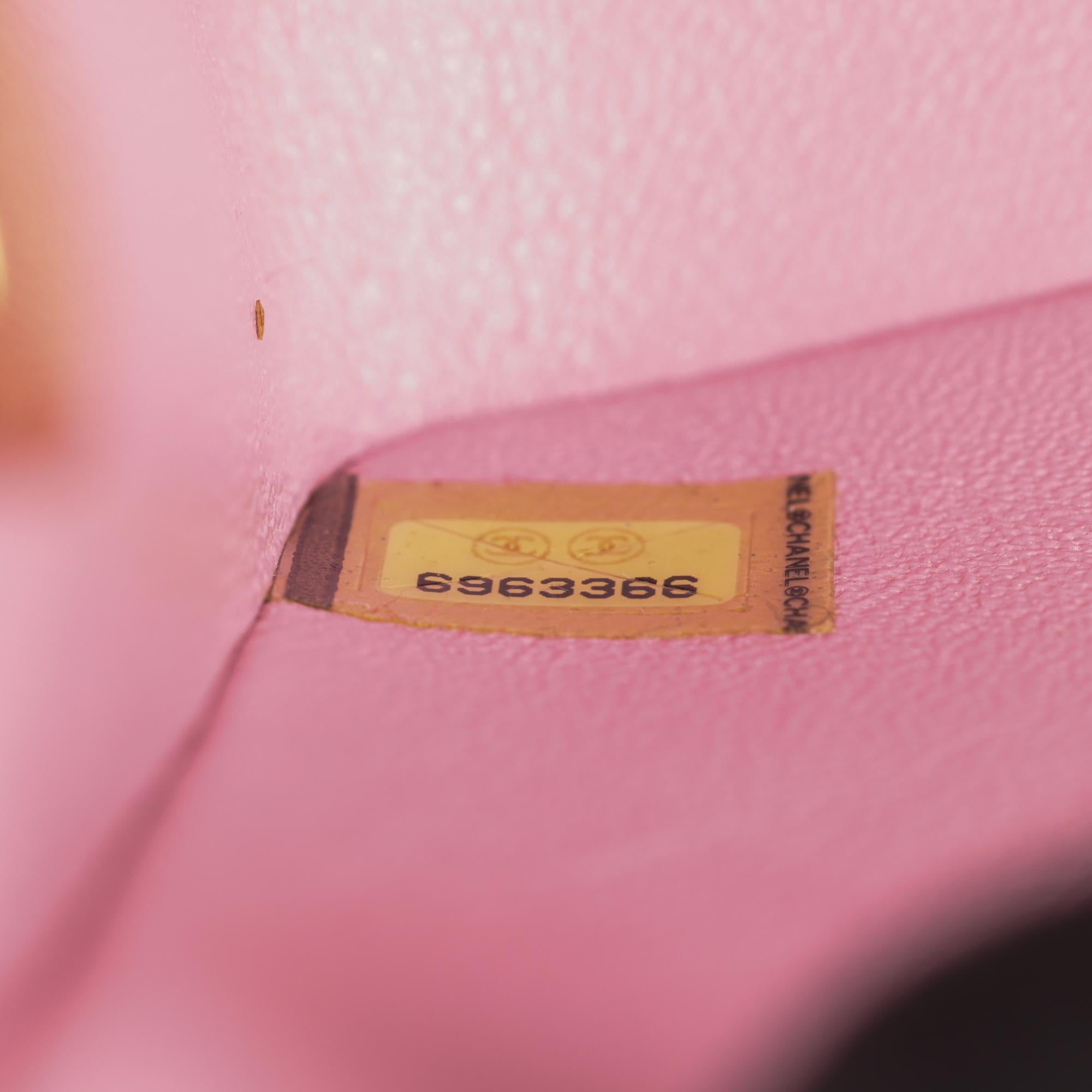 CHANEL Rosa gestepptes Lammfell Vintage Square Mini Flap Bag im Angebot 6