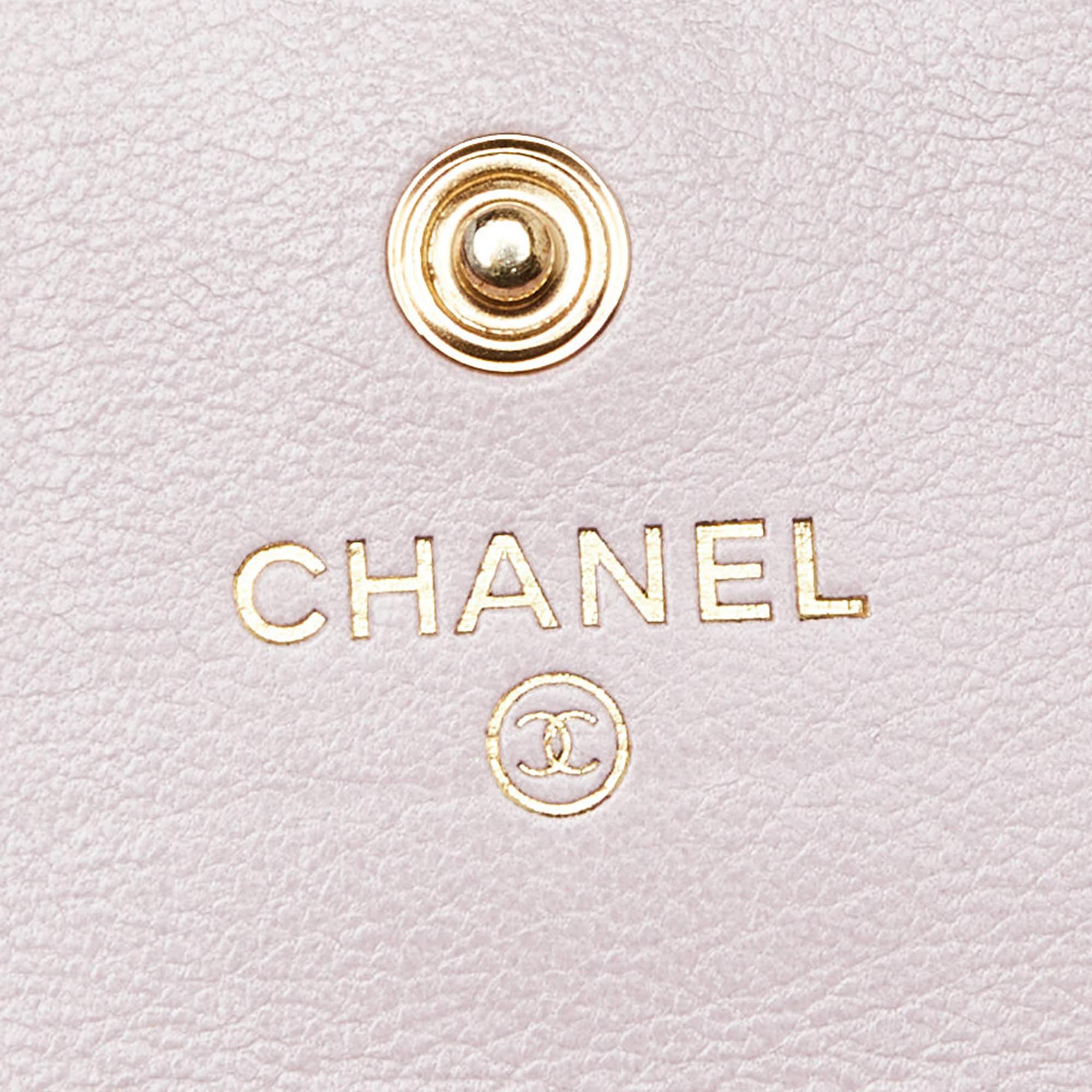 Chanel Pink Quilted Leather 19 Card Case 2
